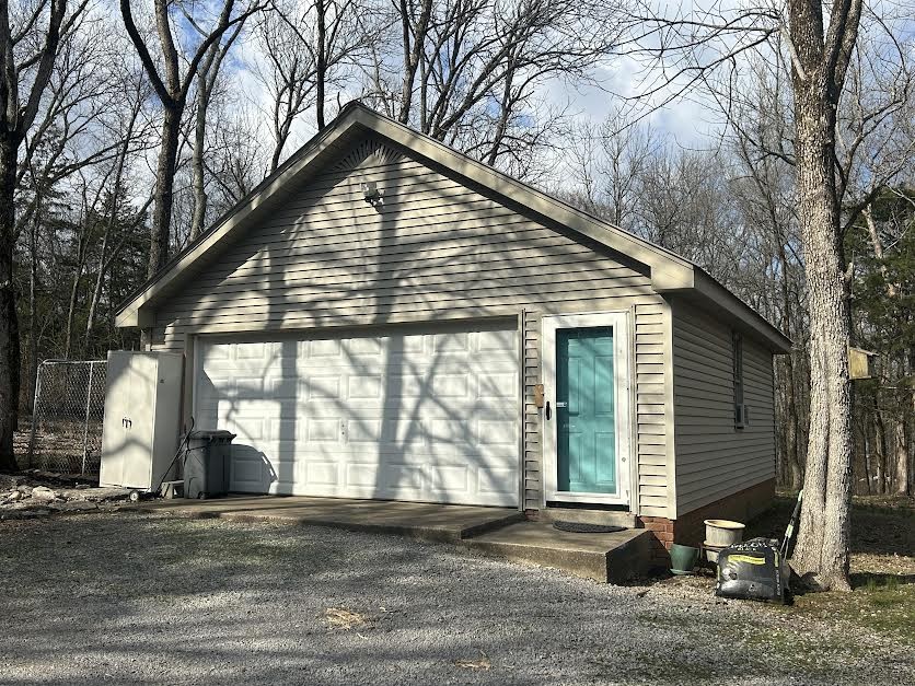 1366 Spring Creek Rd