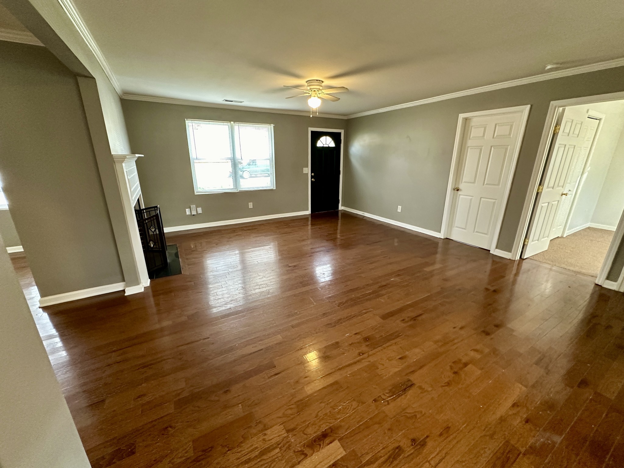 2705 Hartford Dr