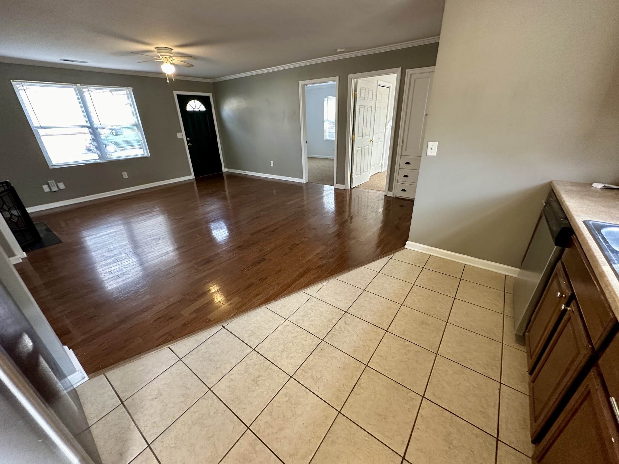 2705 Hartford Dr