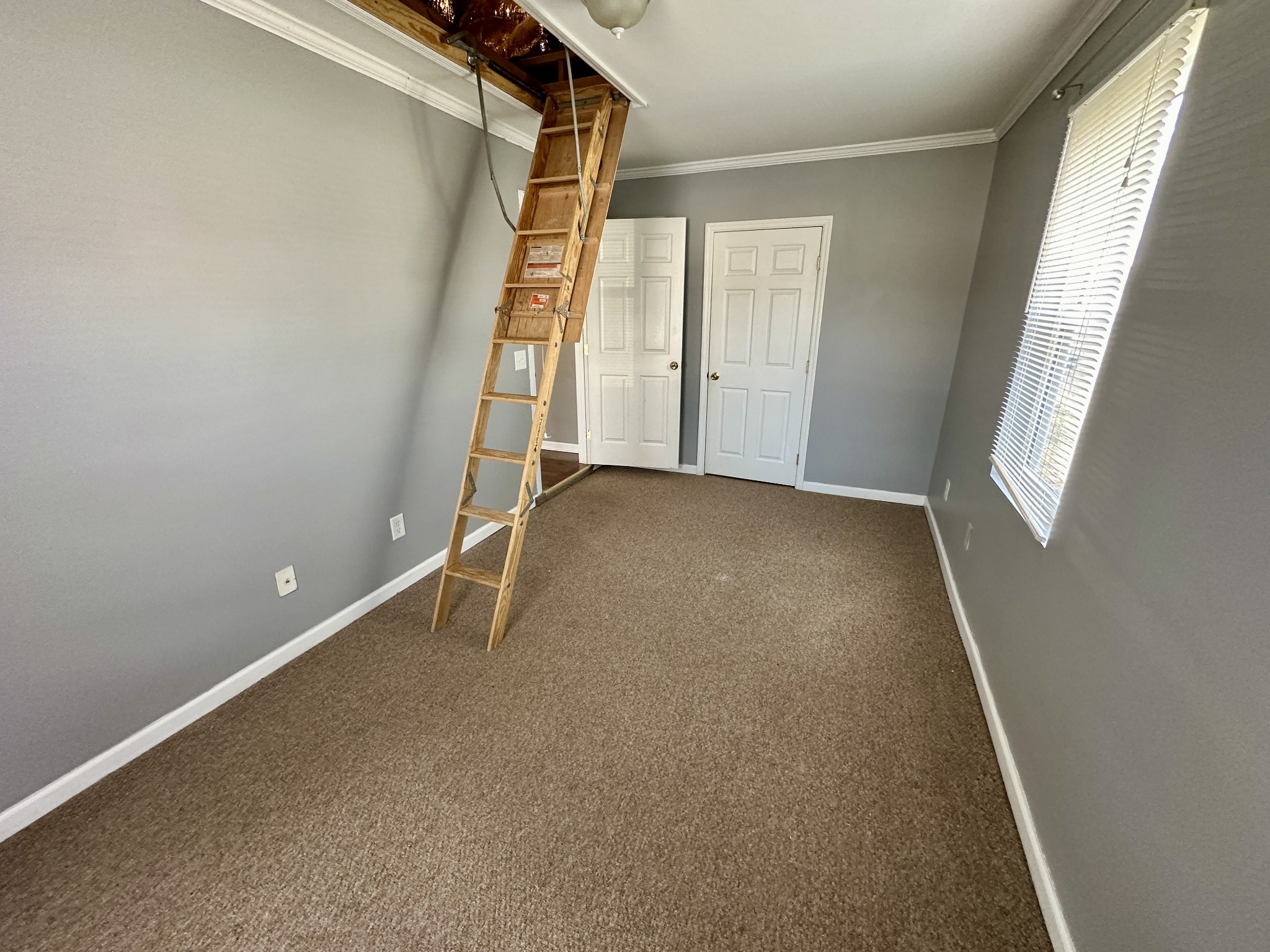 2705 Hartford Dr