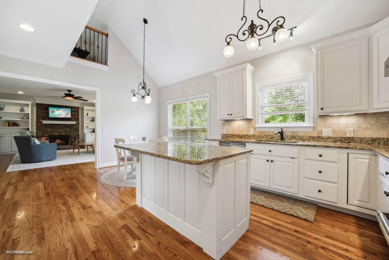 3913 Amanda Beth Ct