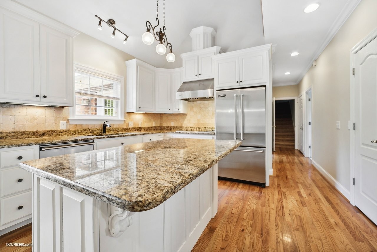 3913 Amanda Beth Ct