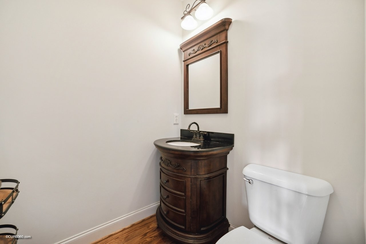 3913 Amanda Beth Ct
