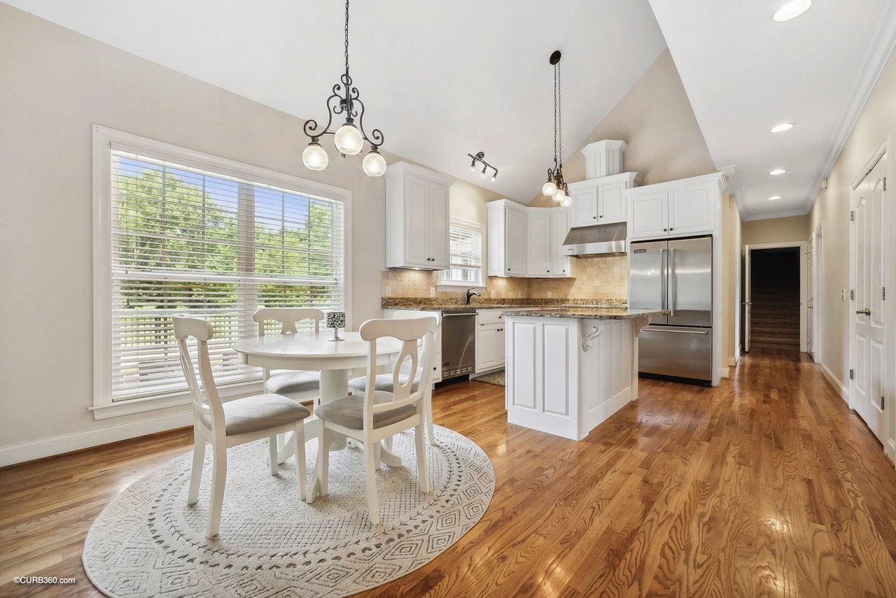 3913 Amanda Beth Ct