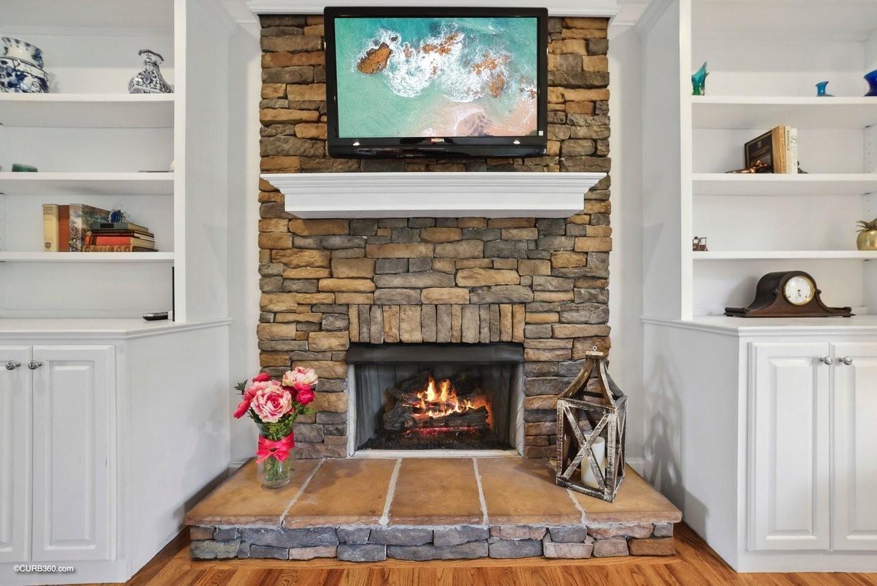 3913 Amanda Beth Ct