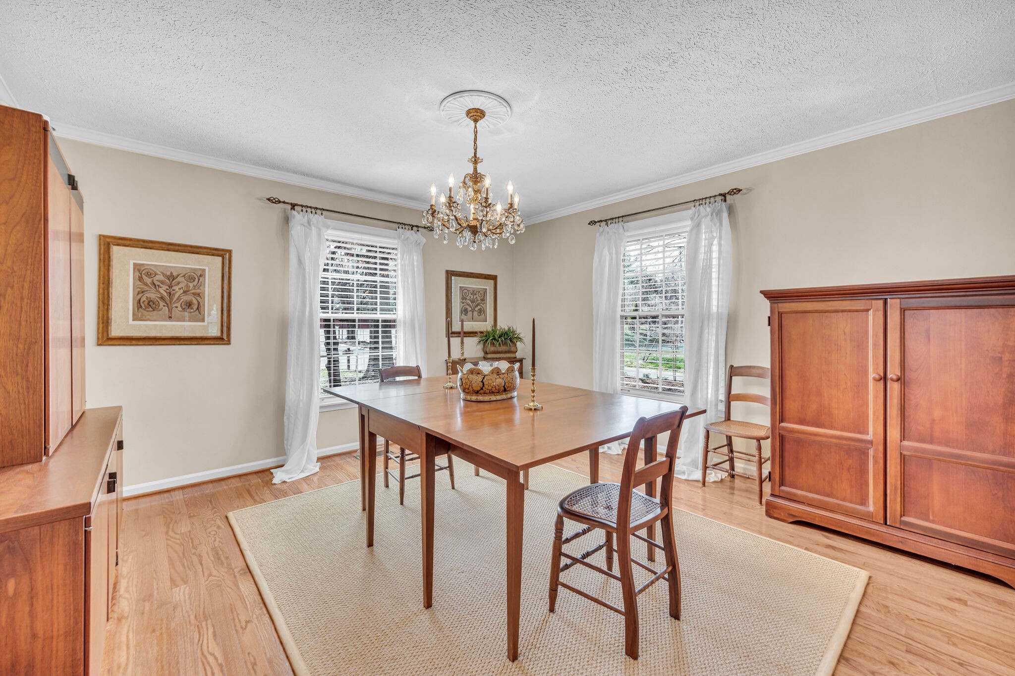 101 Hearthstone Manor Cir
