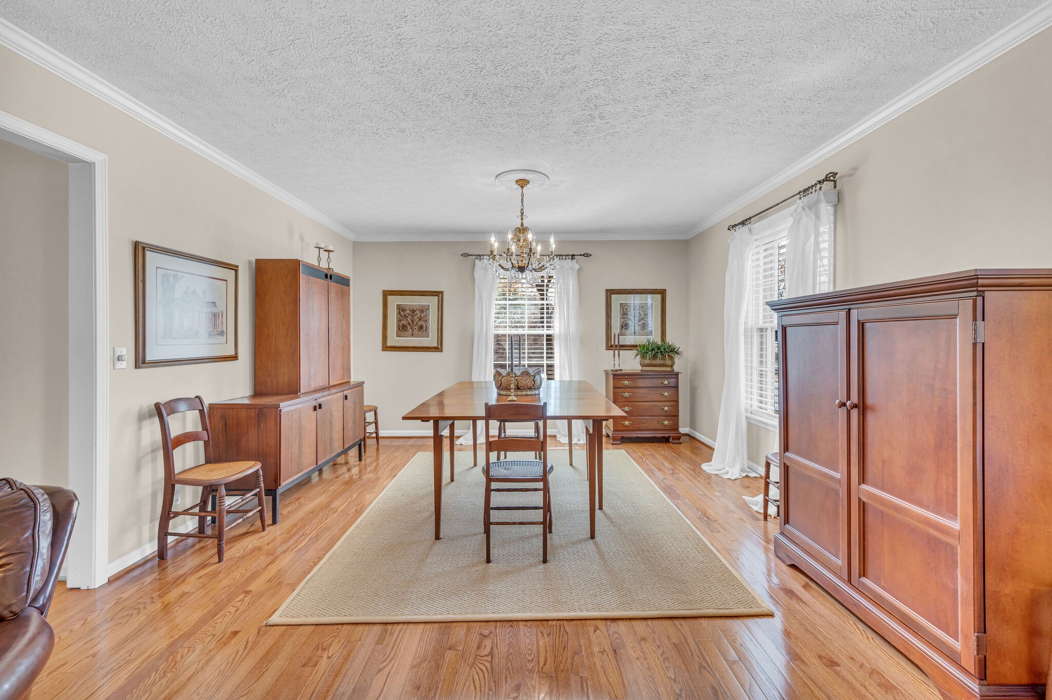 101 Hearthstone Manor Cir