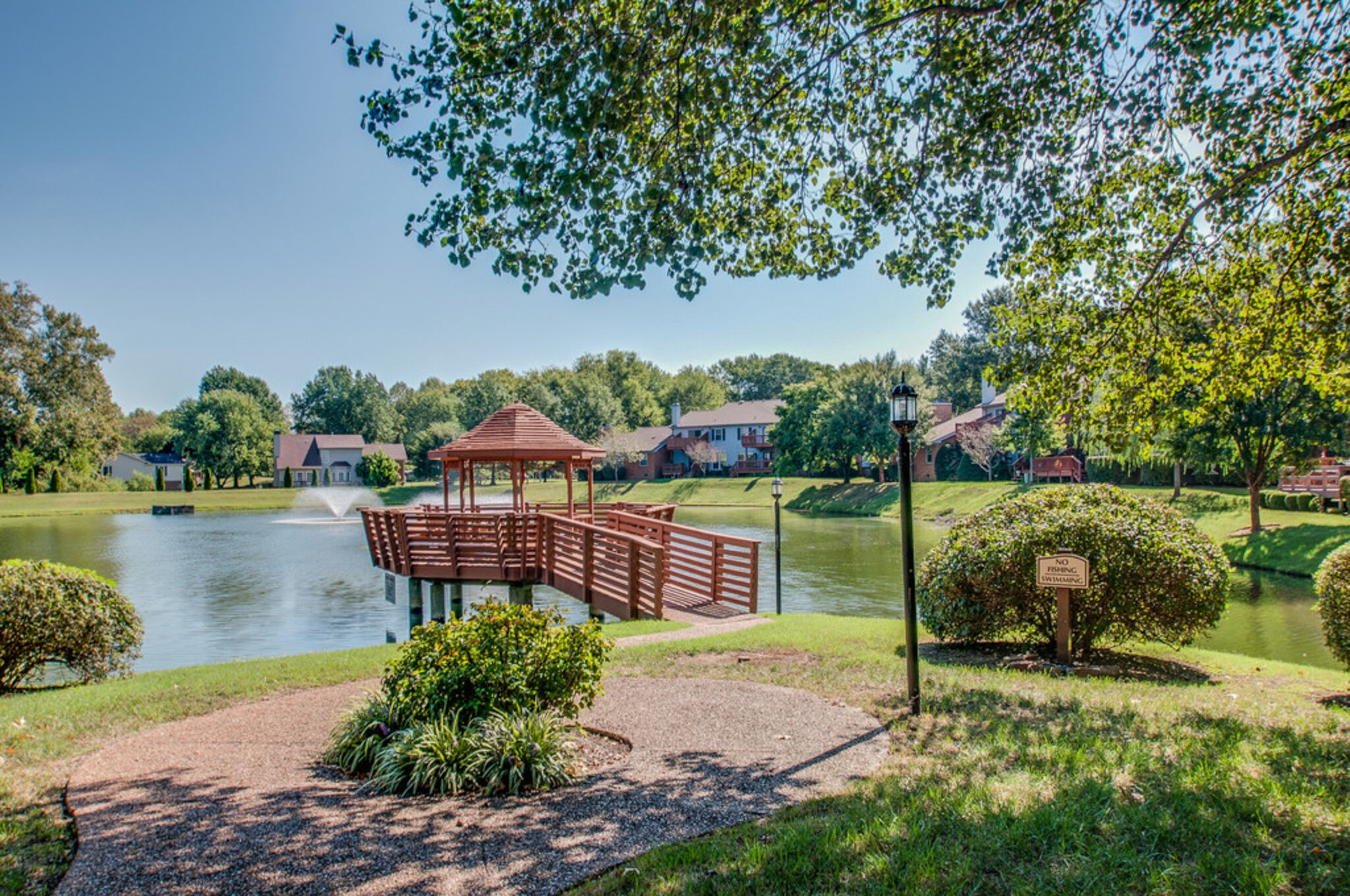 101 Hearthstone Manor Cir