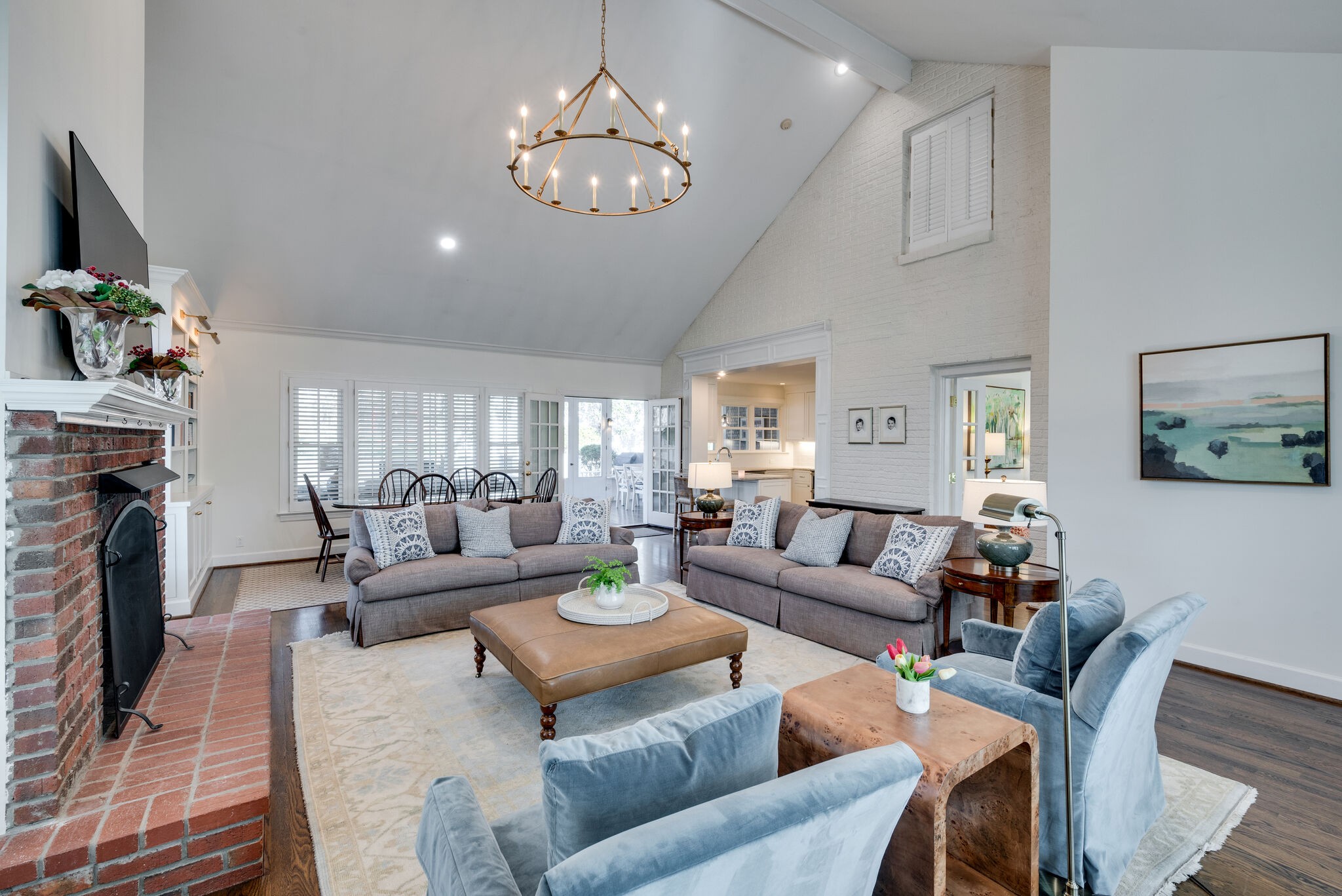 703 Clearview Dr