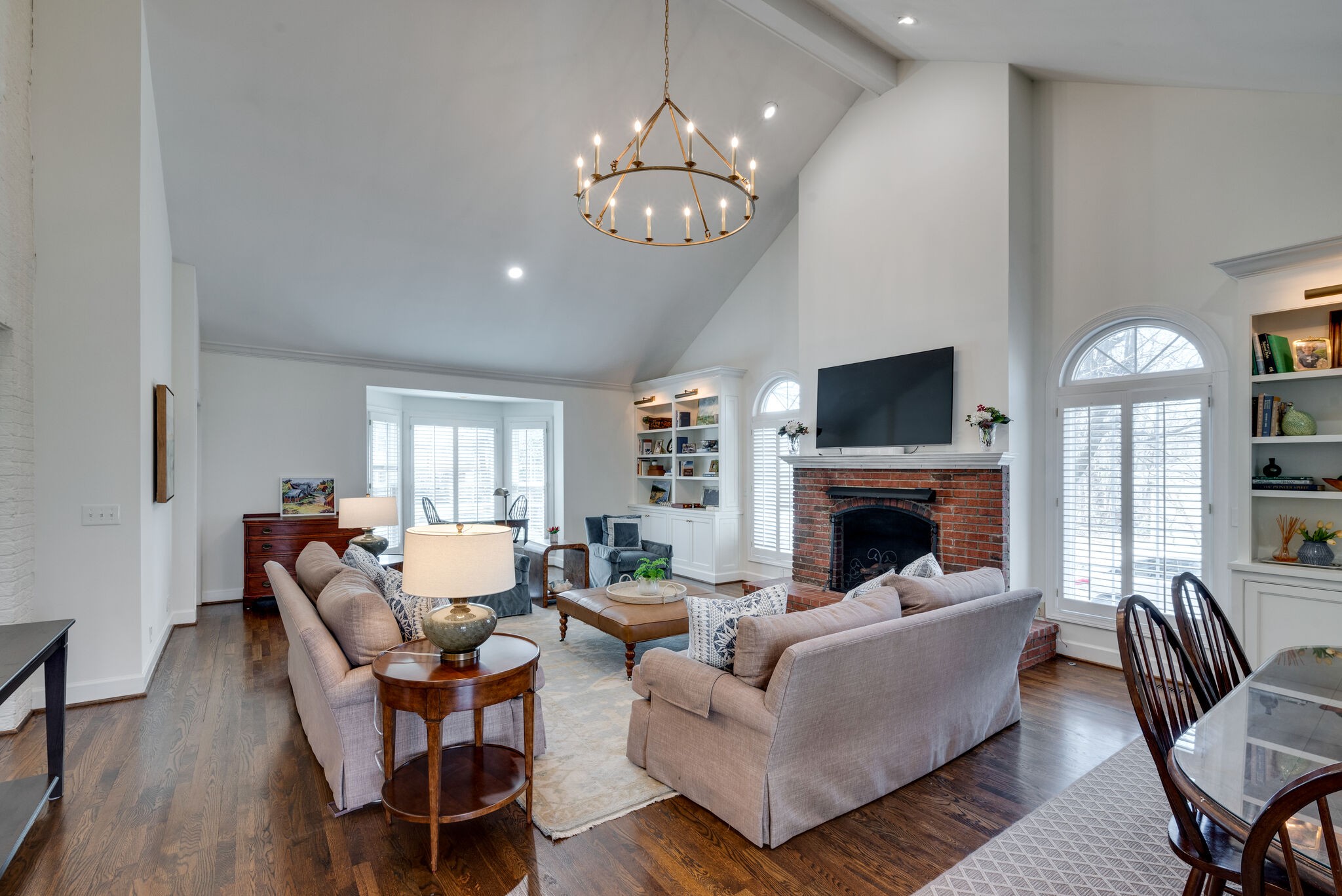 703 Clearview Dr