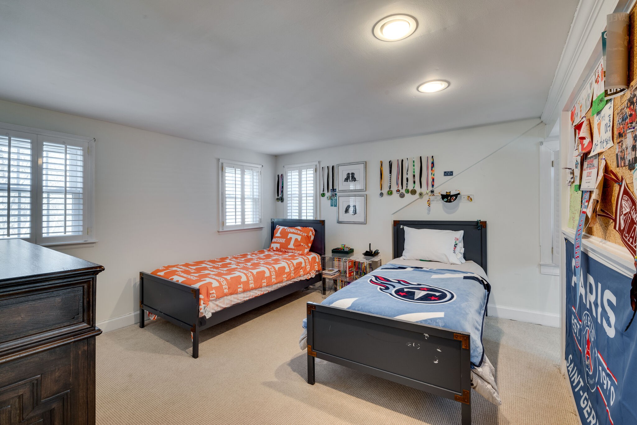 703 Clearview Dr