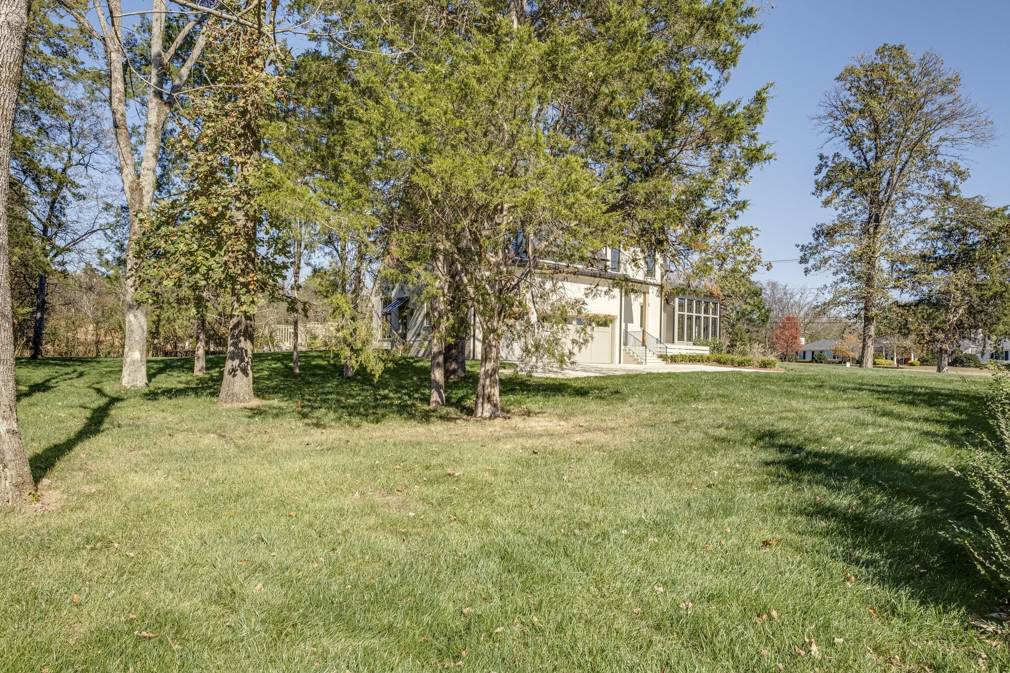 2001 Kingsbury Dr