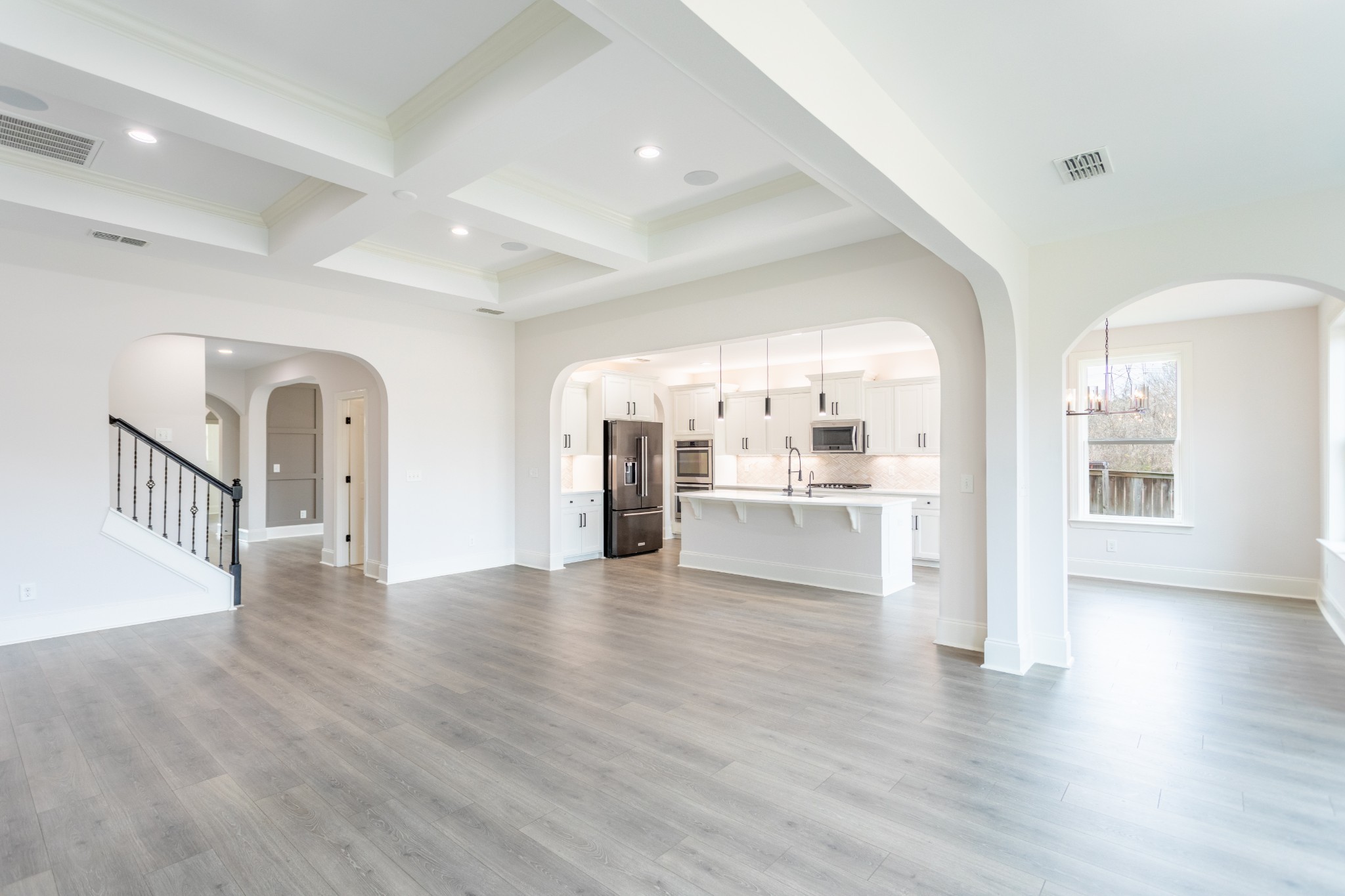 9798 Glenmore Ln