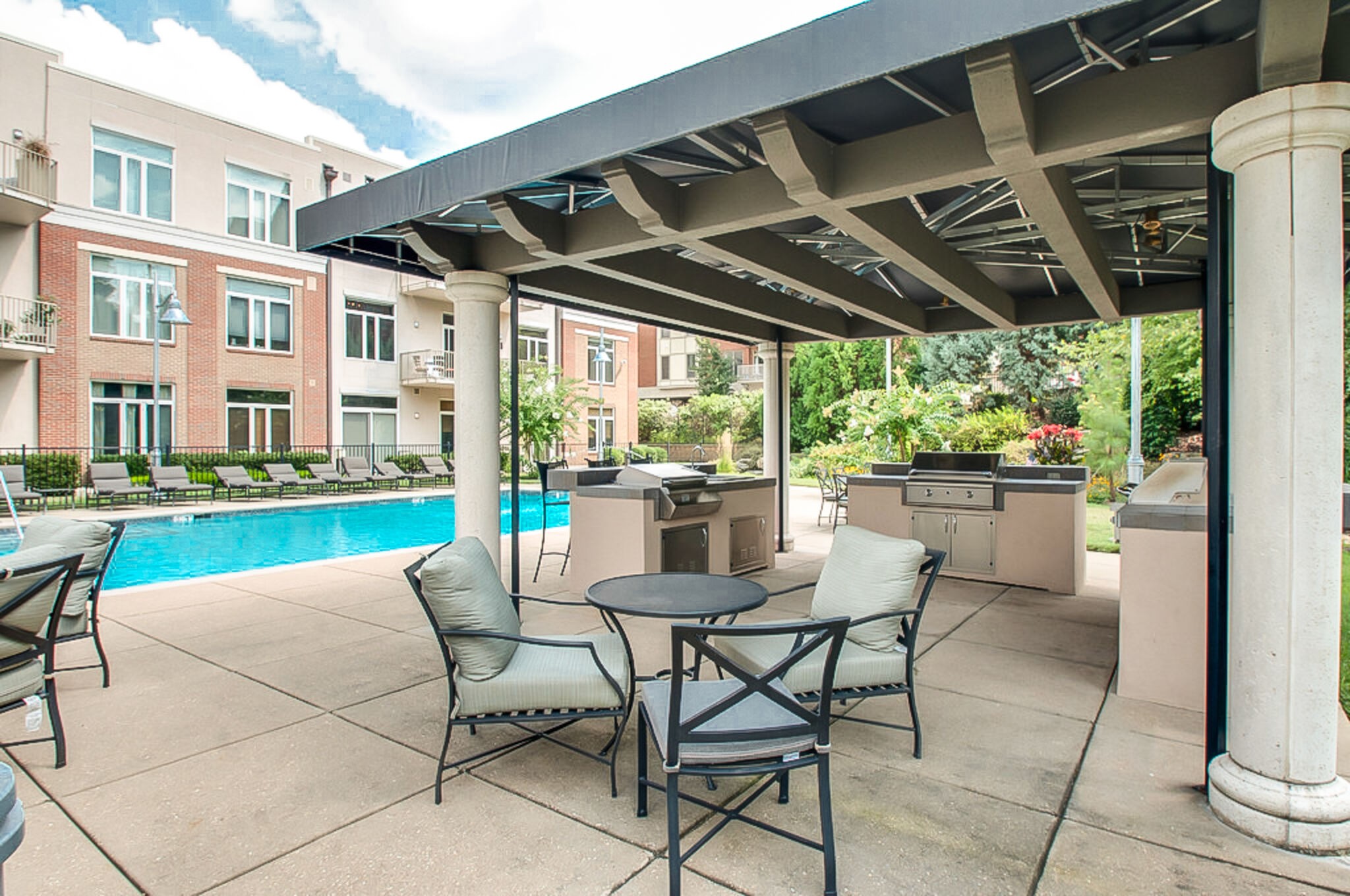 205 31st Ave, N Unit: 213