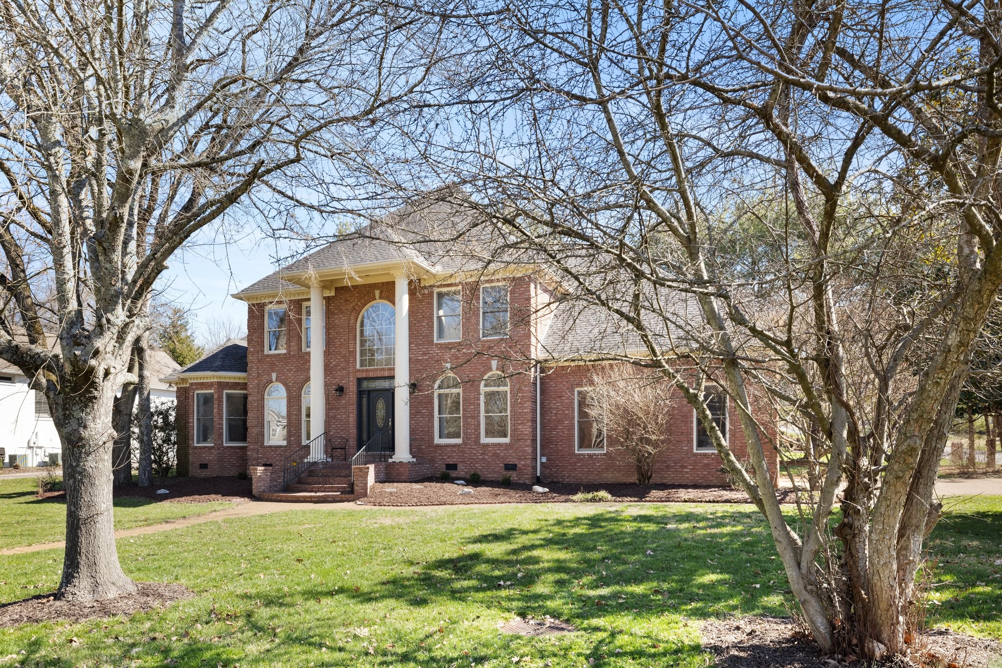 9485 Highwood Hill Rd