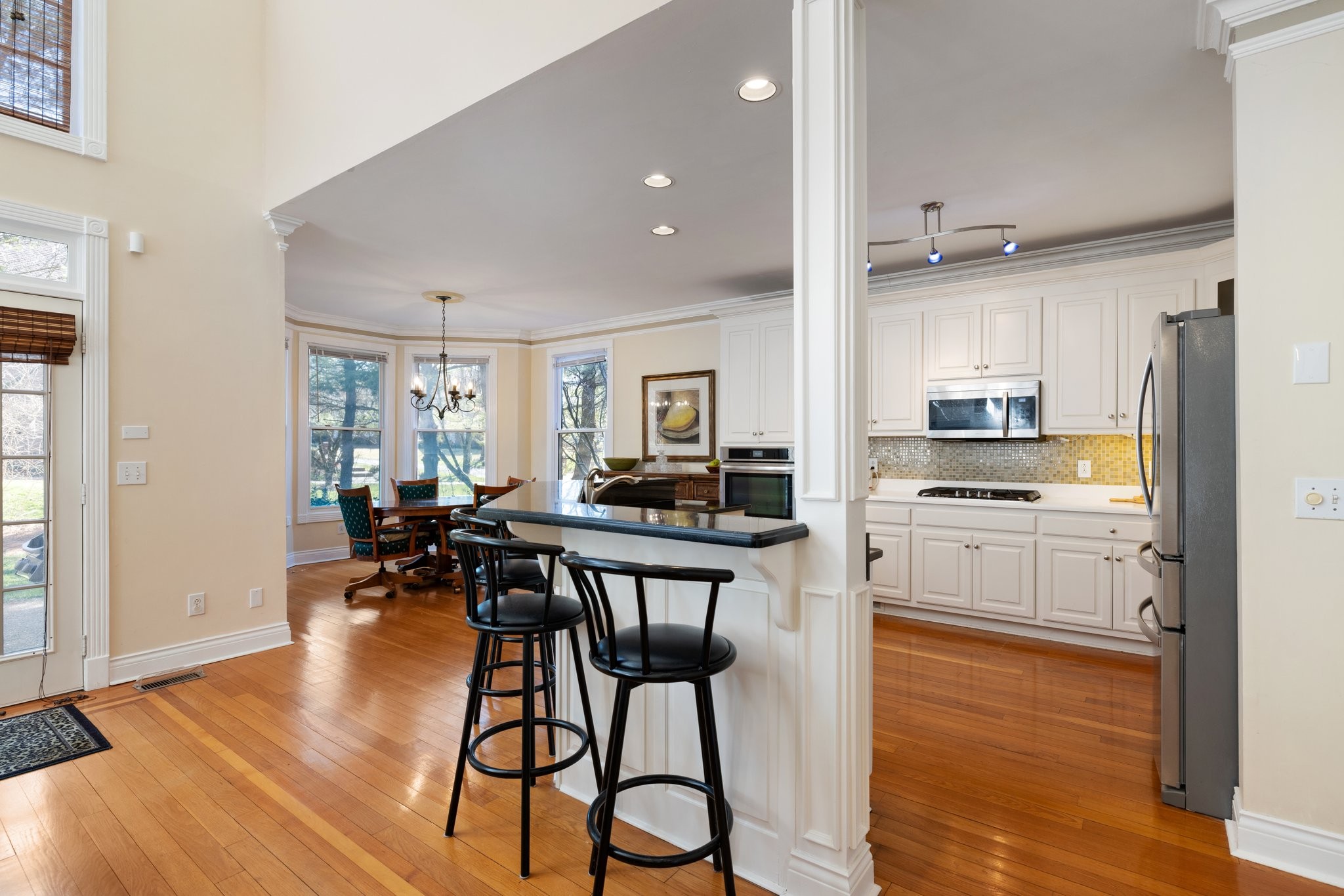 9485 Highwood Hill Rd