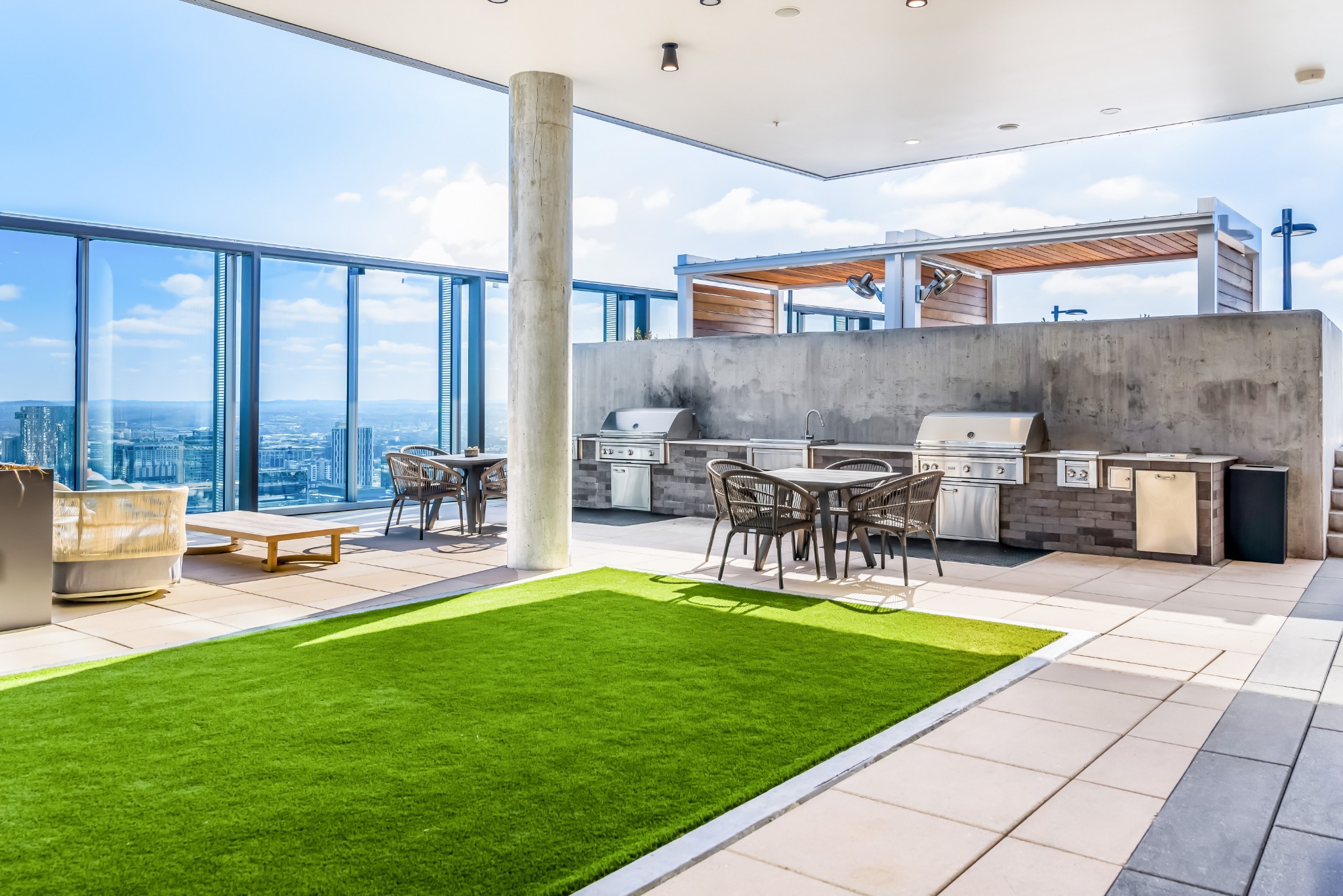 1616 West End Ave Unit: 2107