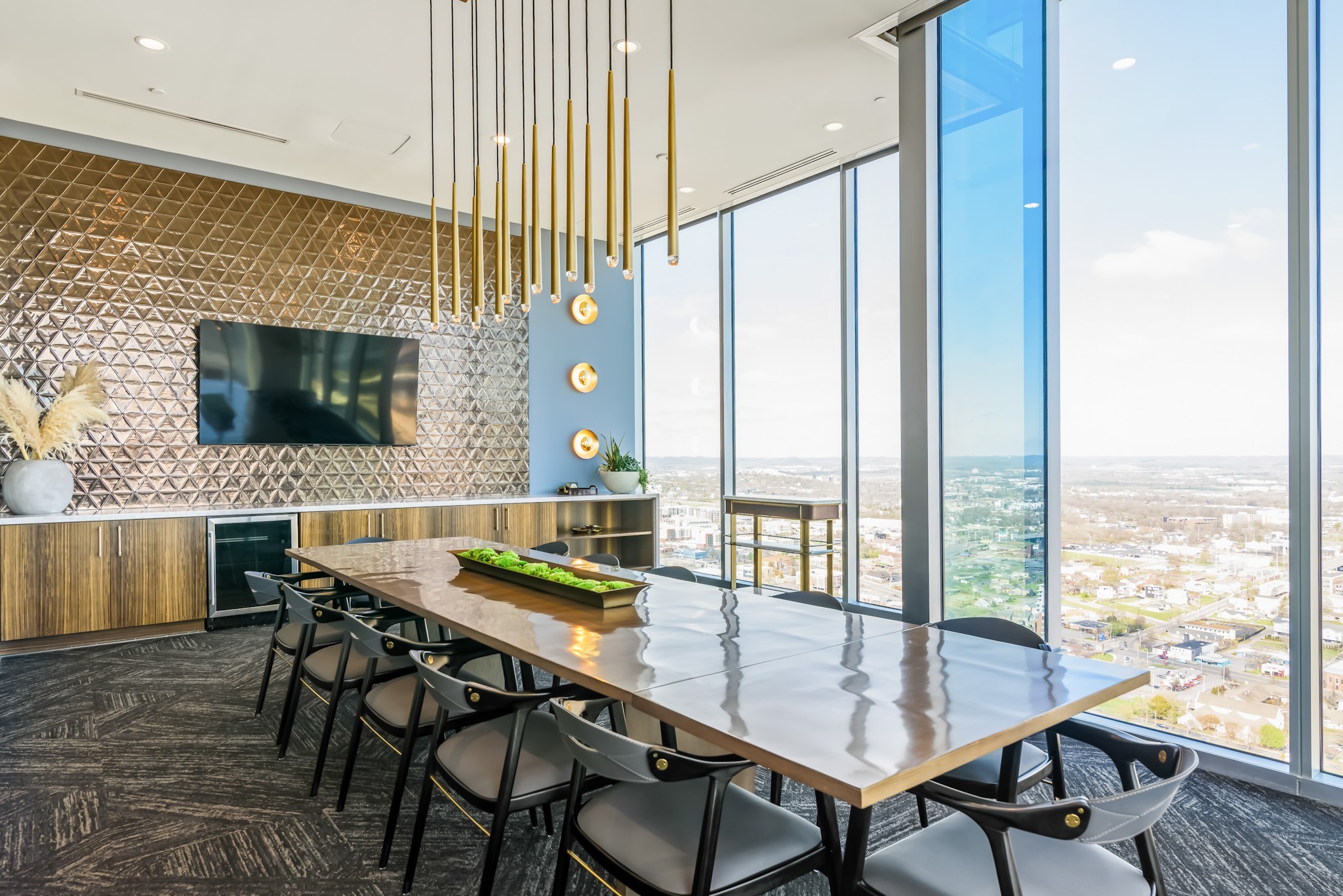 1616 West End Ave Unit: 2107