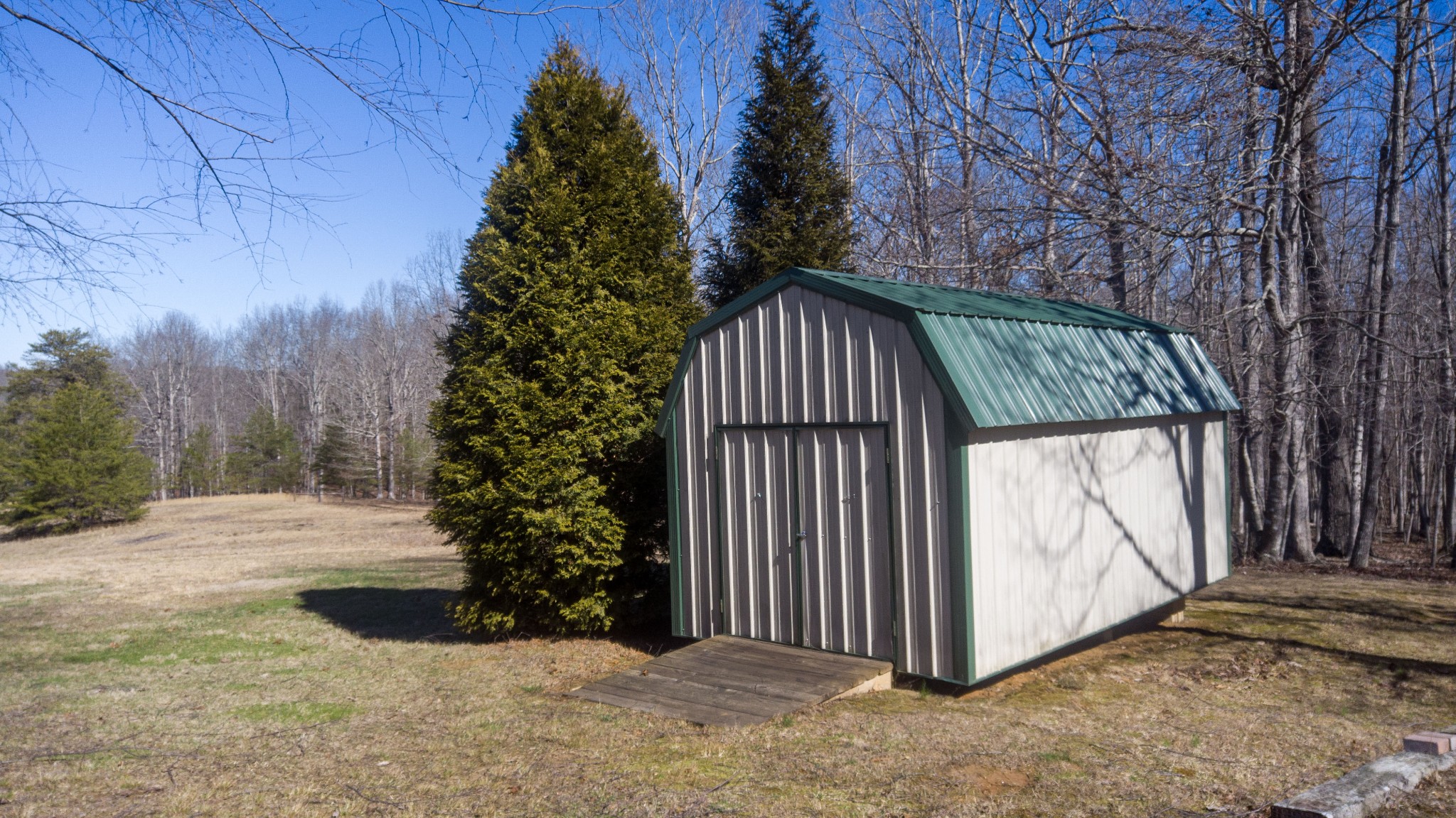 215 Stage Coach Rd
