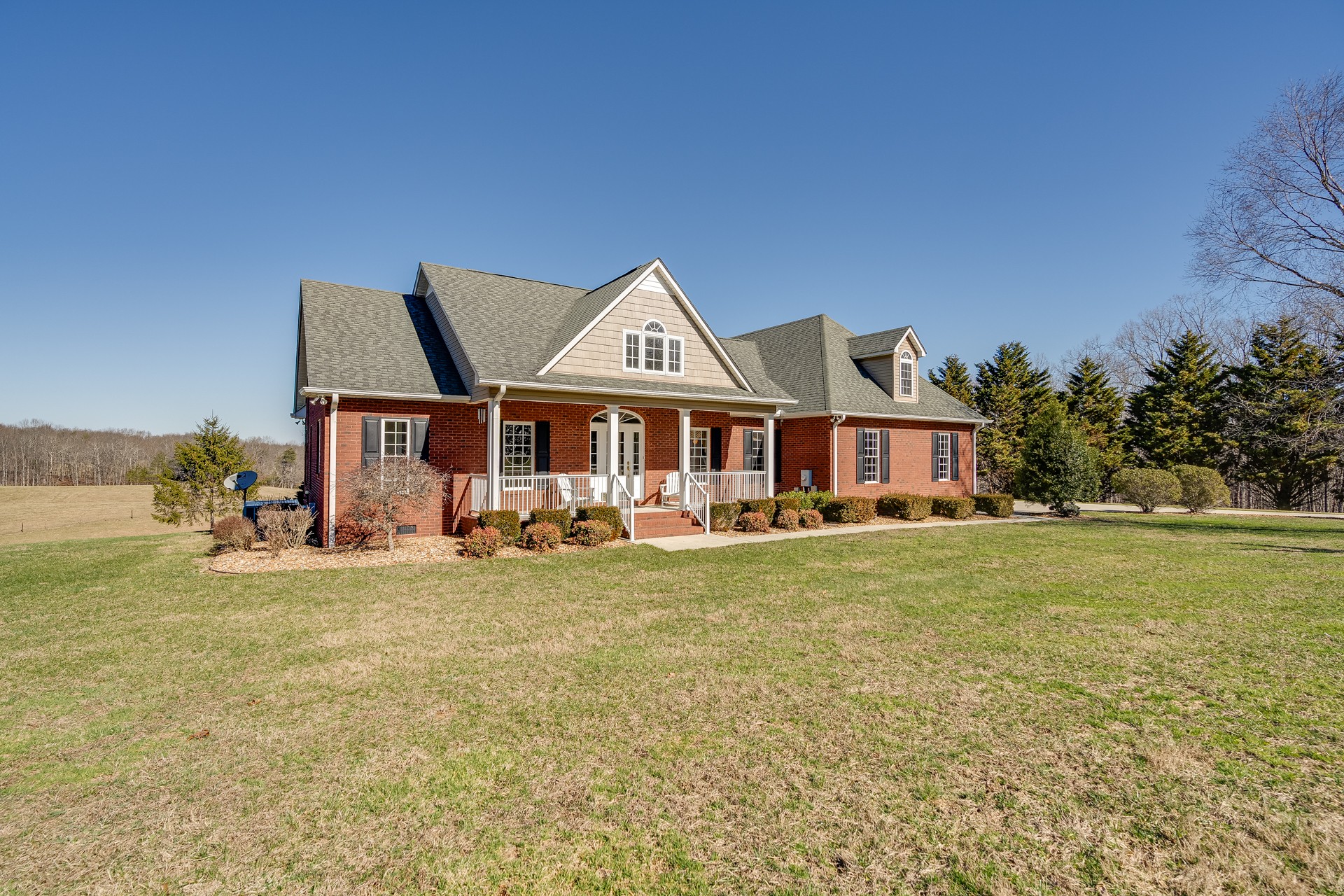 215 Stage Coach Rd