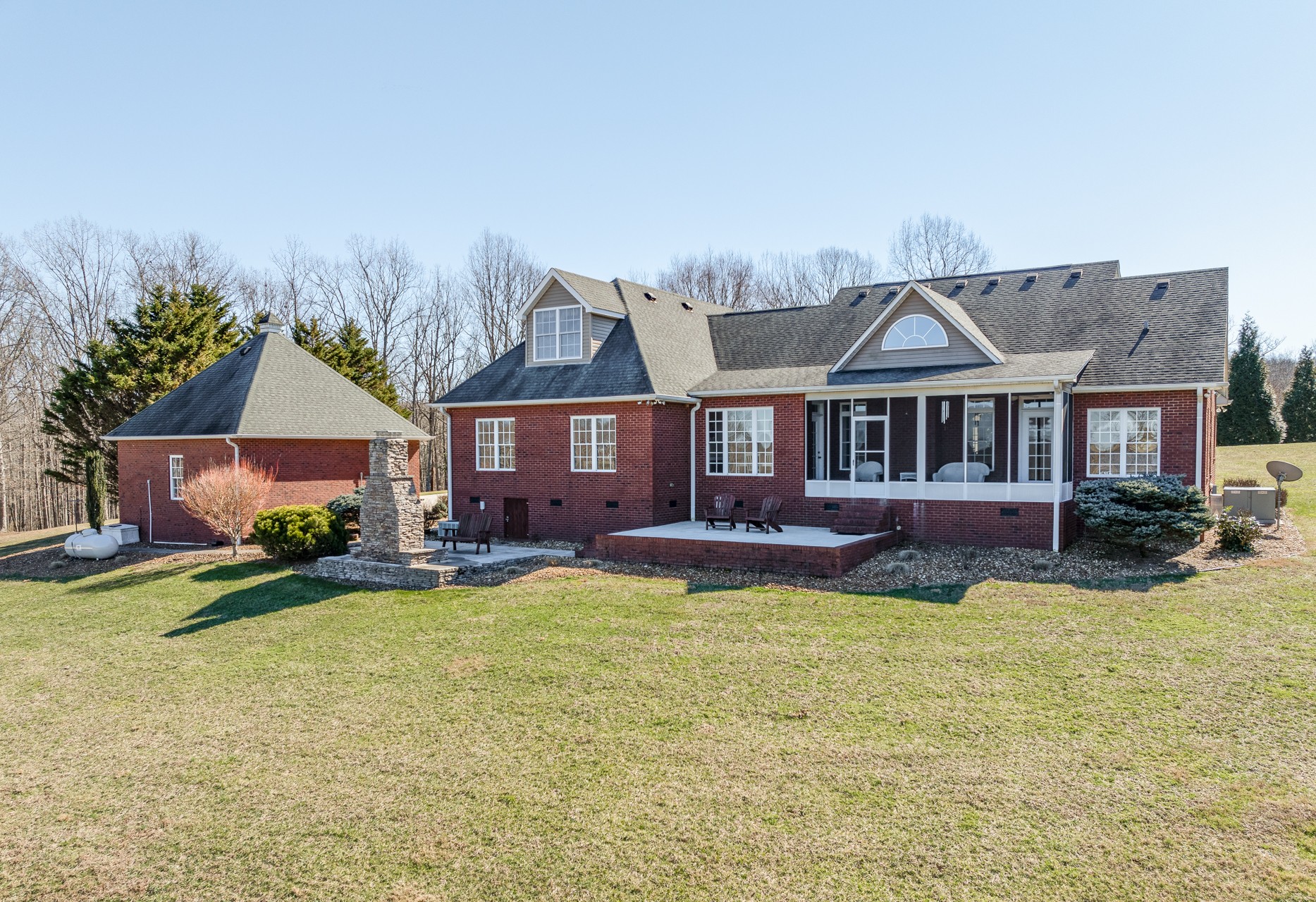 215 Stage Coach Rd