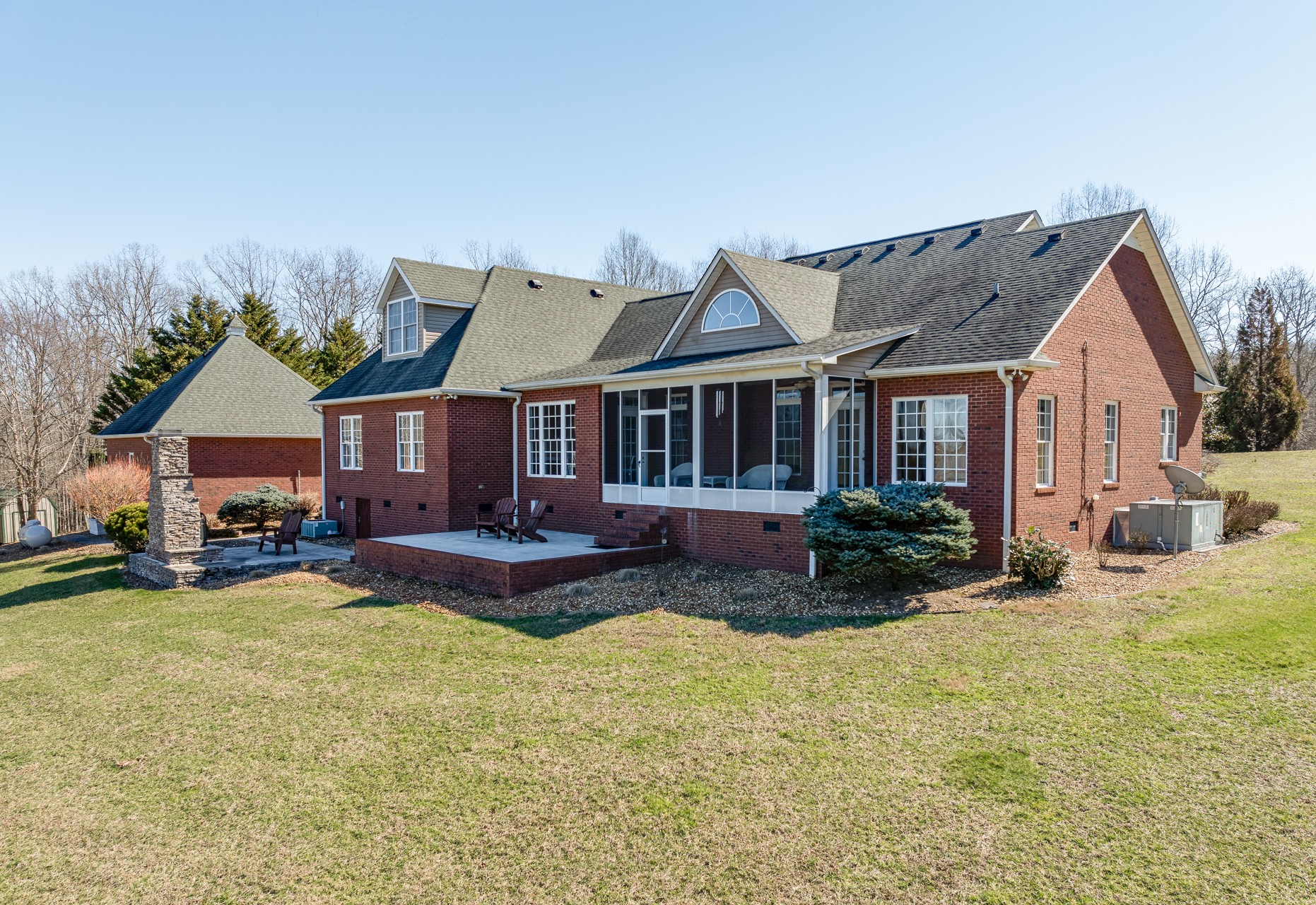 215 Stage Coach Rd
