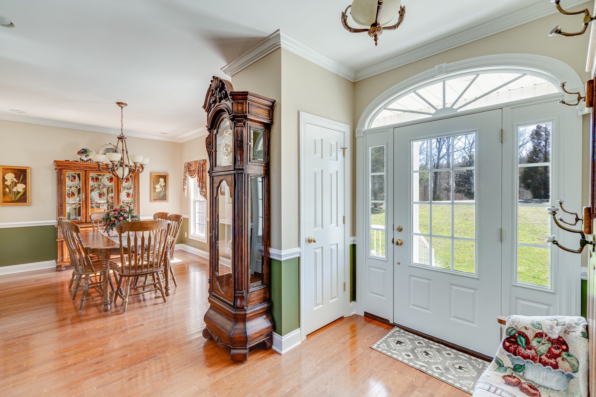 215 Stage Coach Rd