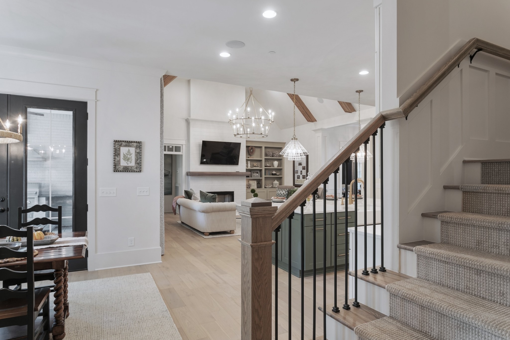 1022 PASADENA DR