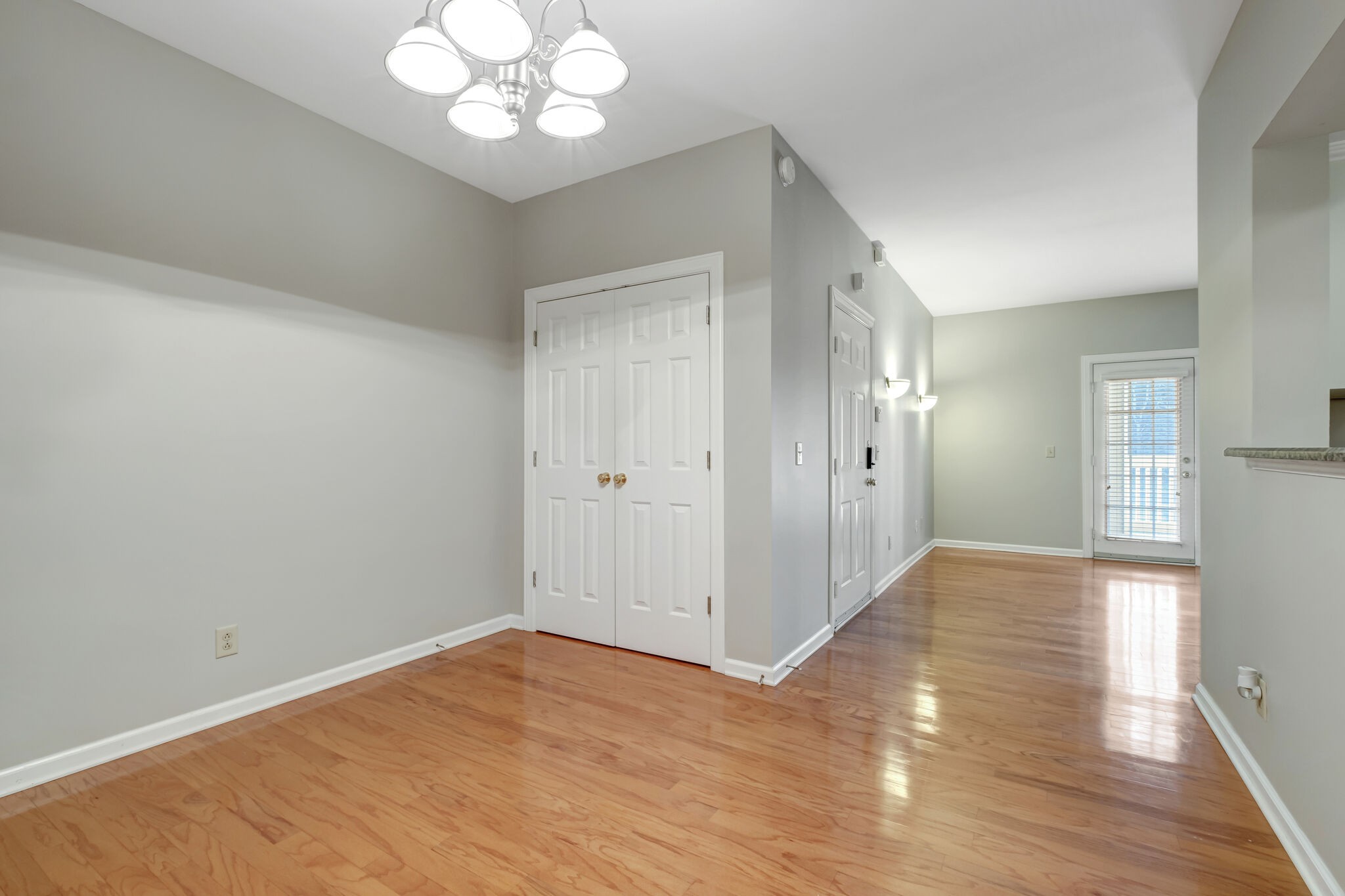 6820 Highway 70, S Unit: 207