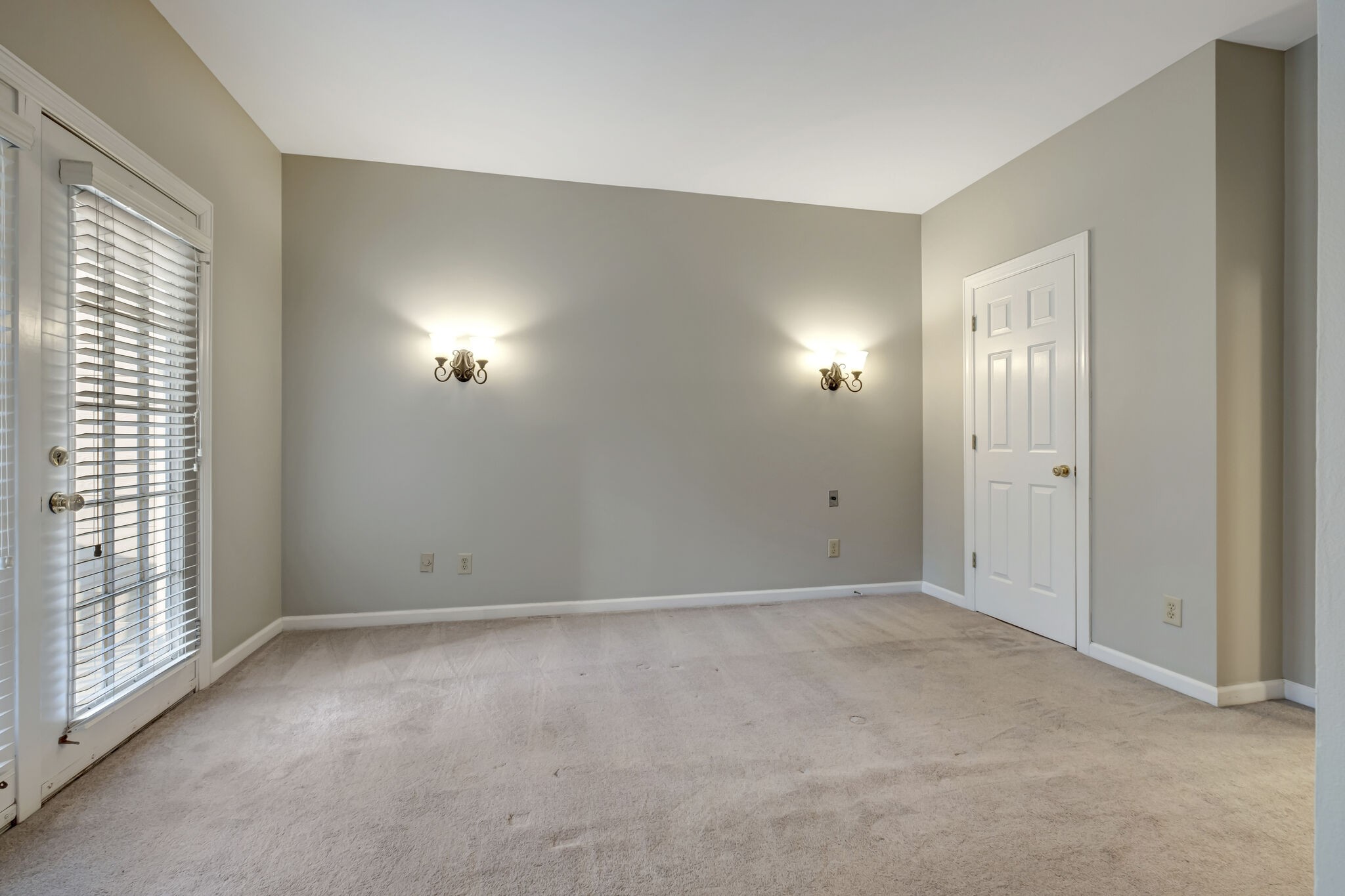 6820 Highway 70, S Unit: 207