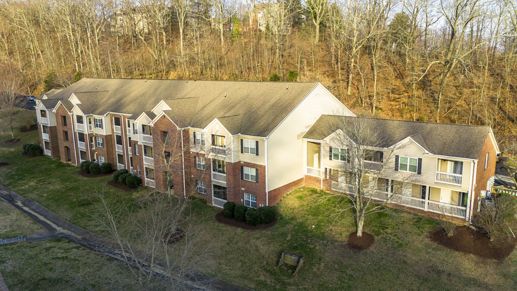 6820 Highway 70, S Unit: 207