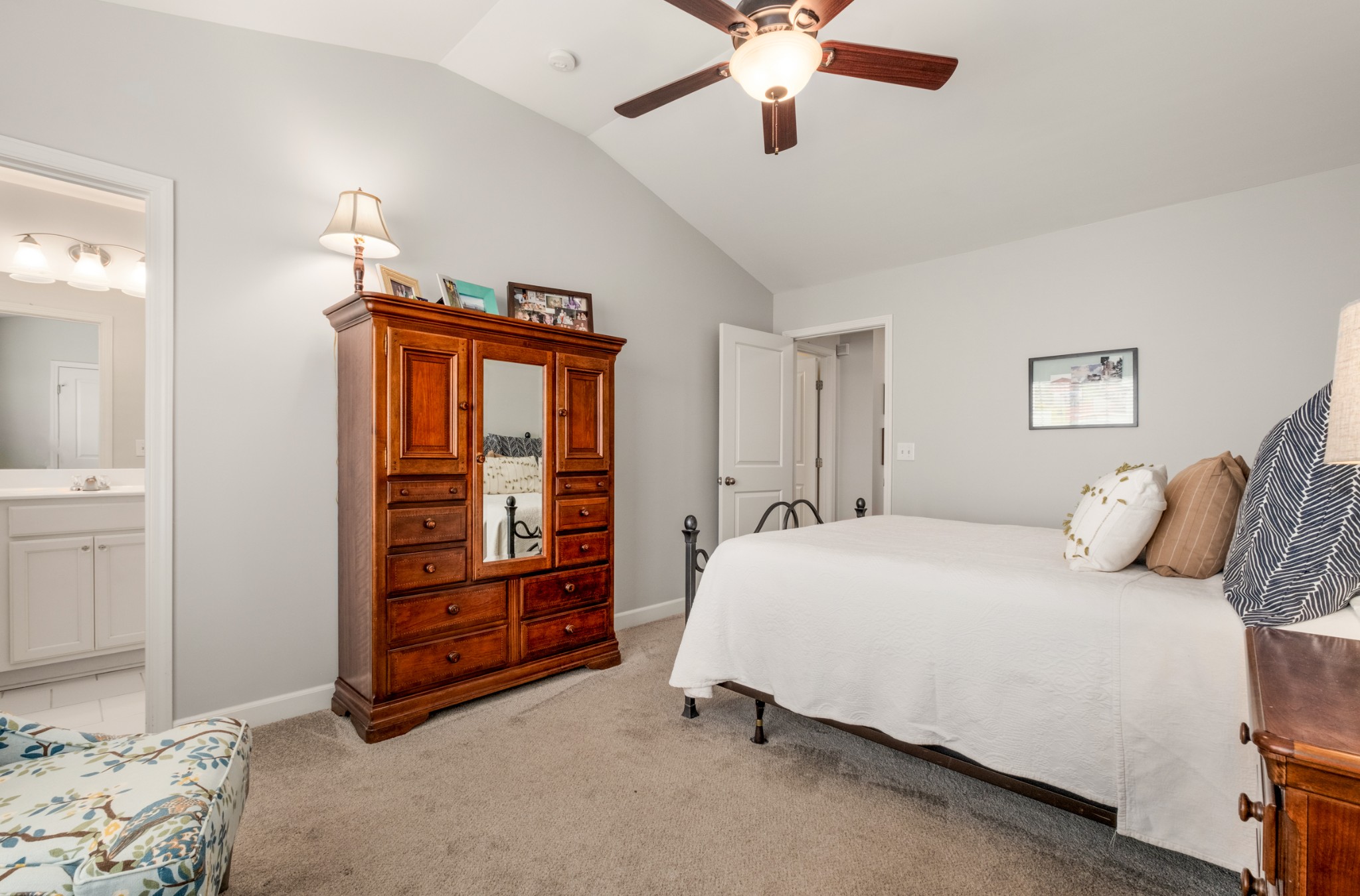 553 Rosedale Ave Unit: 136