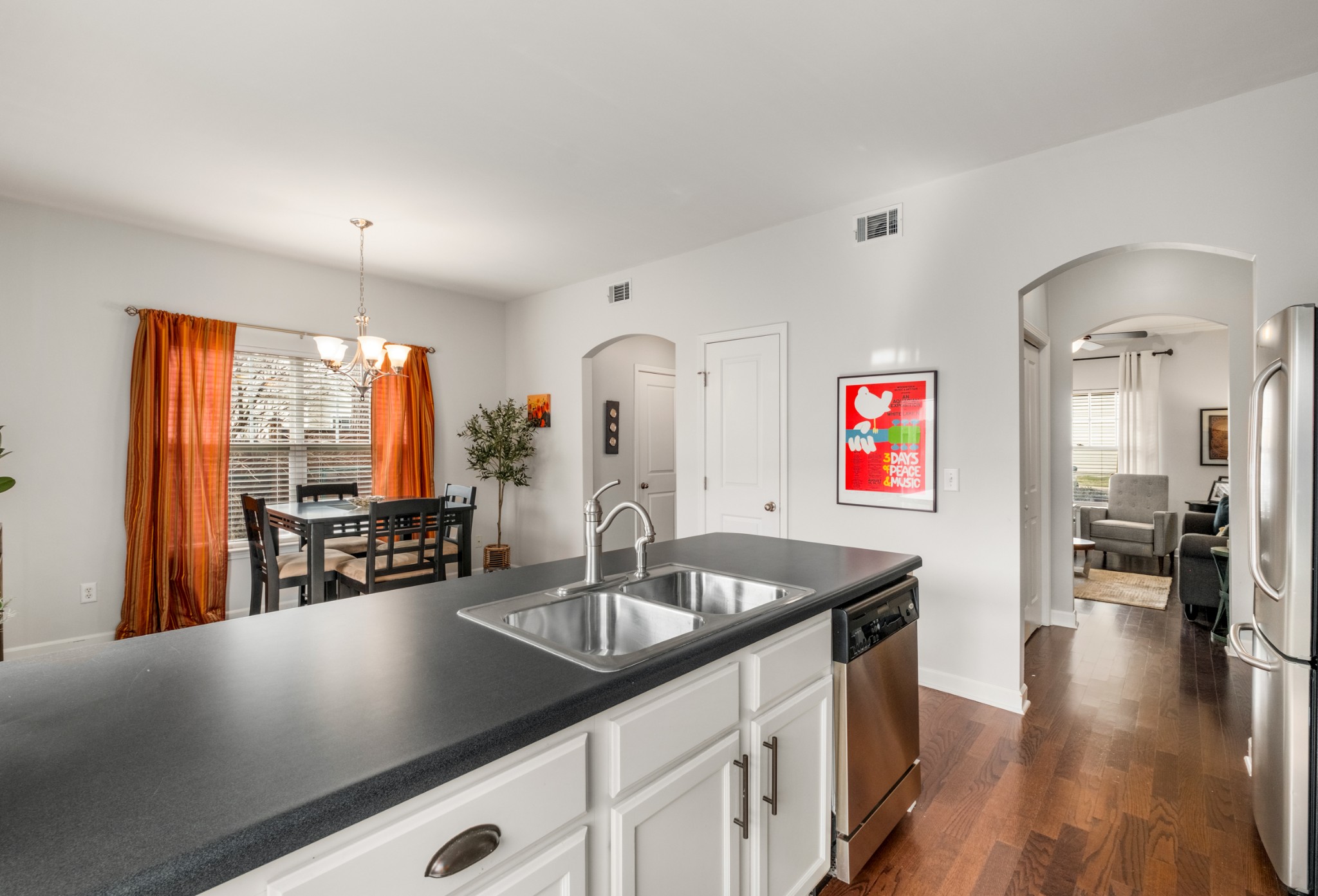 553 Rosedale Ave Unit: 136