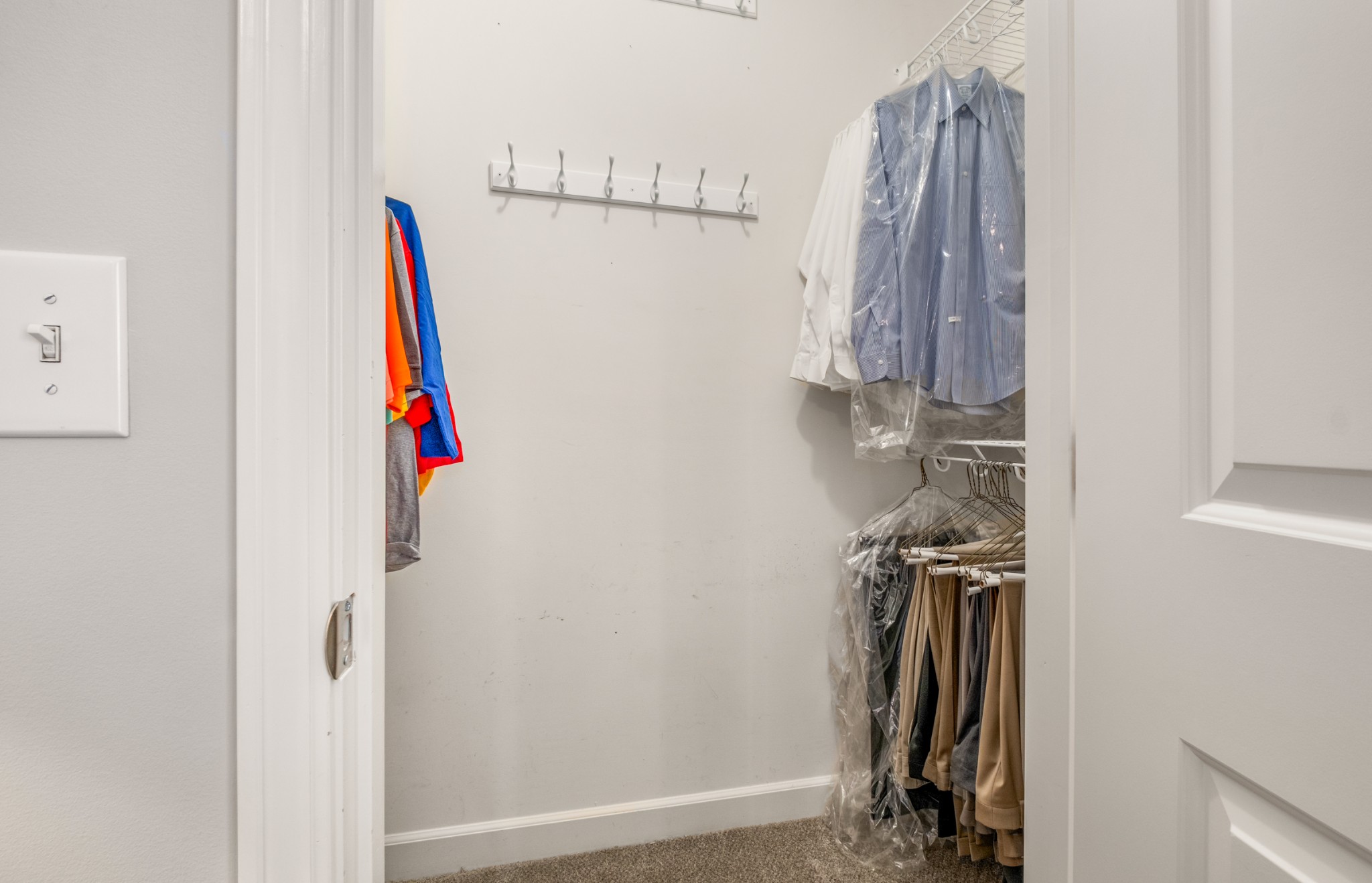 553 Rosedale Ave Unit: 136