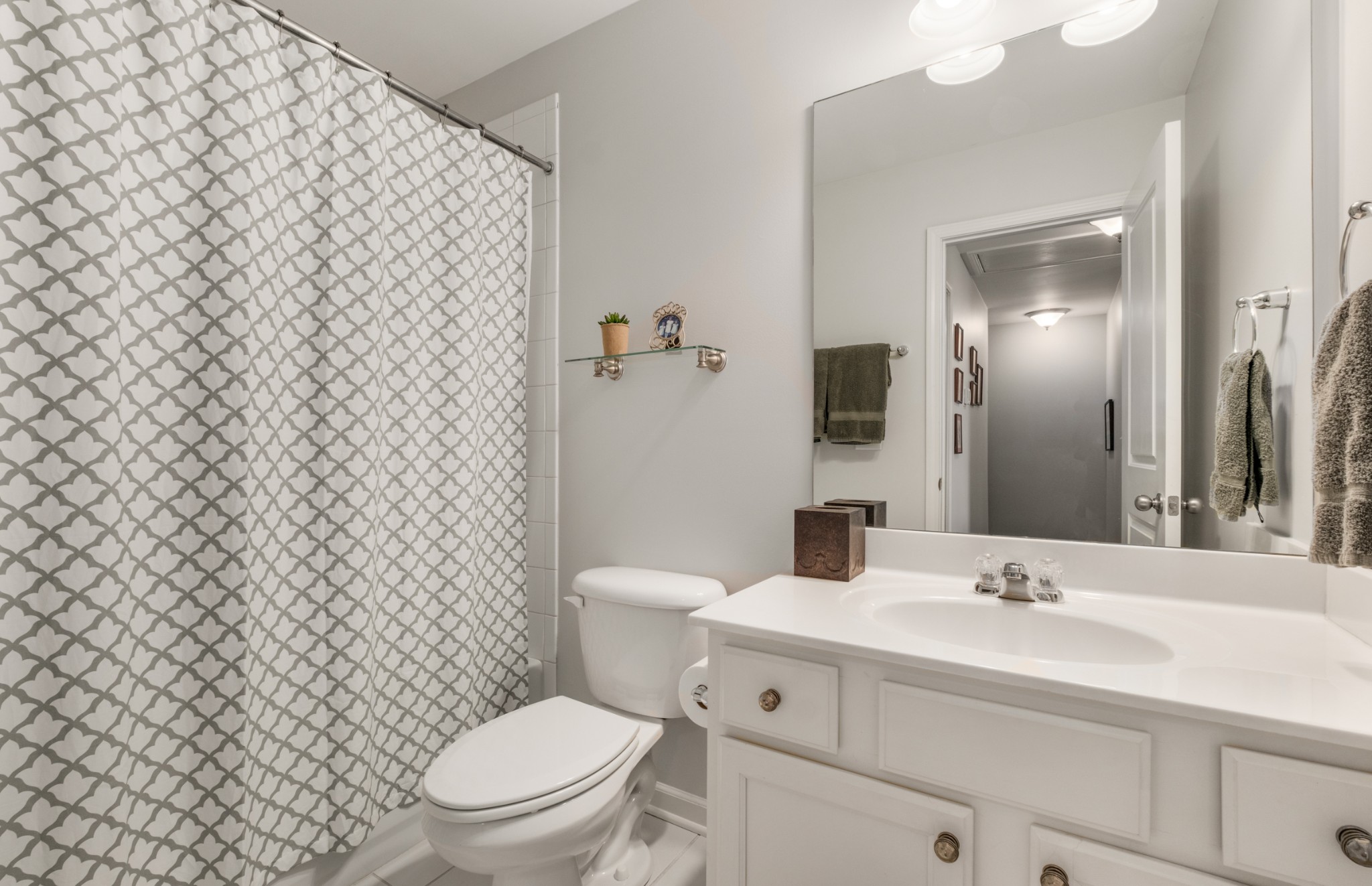 553 Rosedale Ave Unit: 136