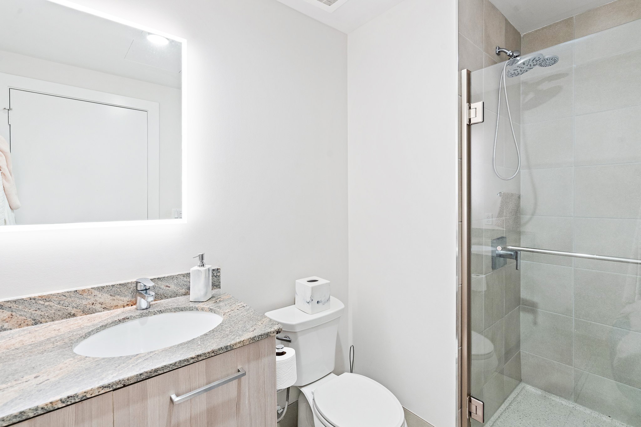 515 Church St Unit: 3014