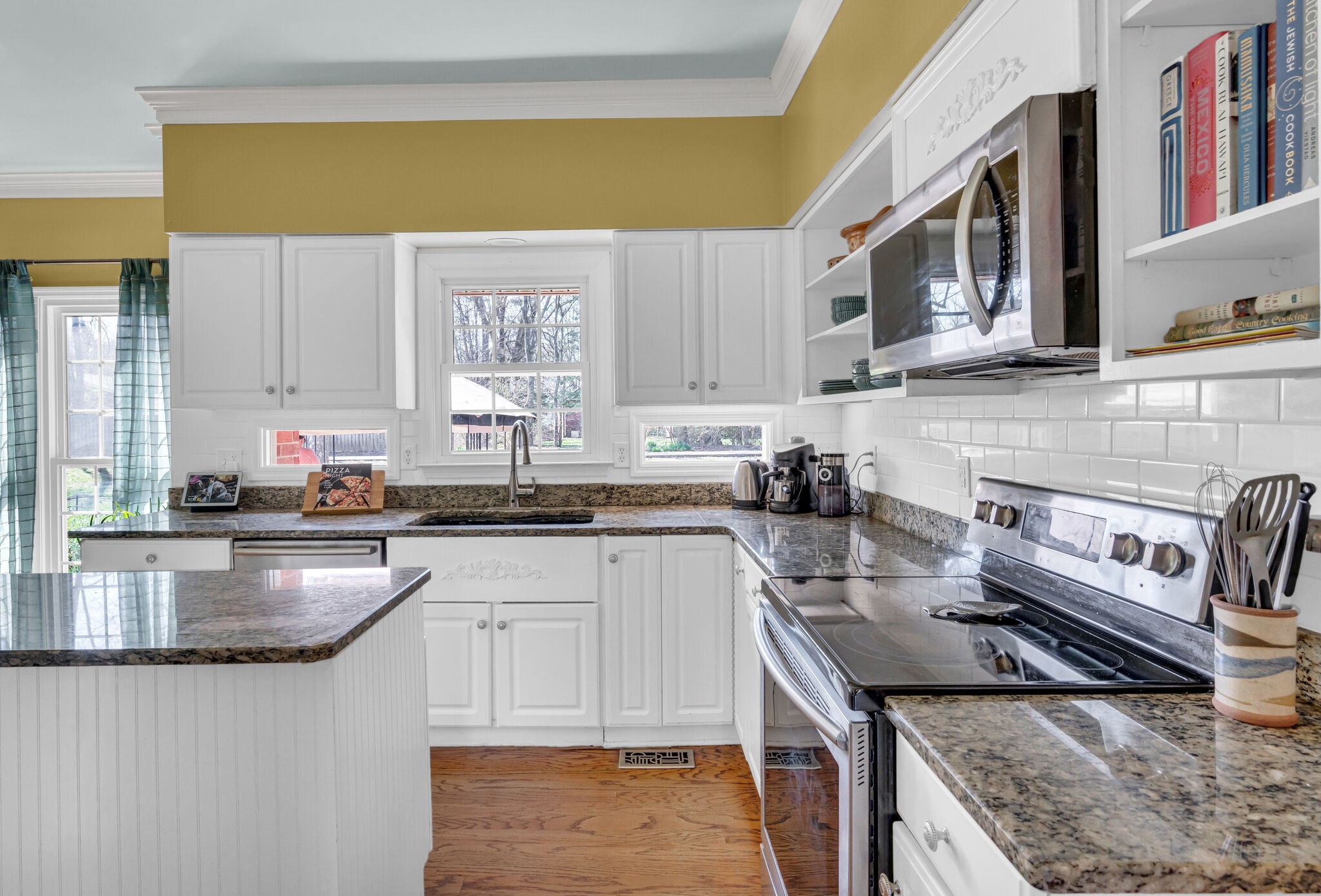 125 Greystone Drive
