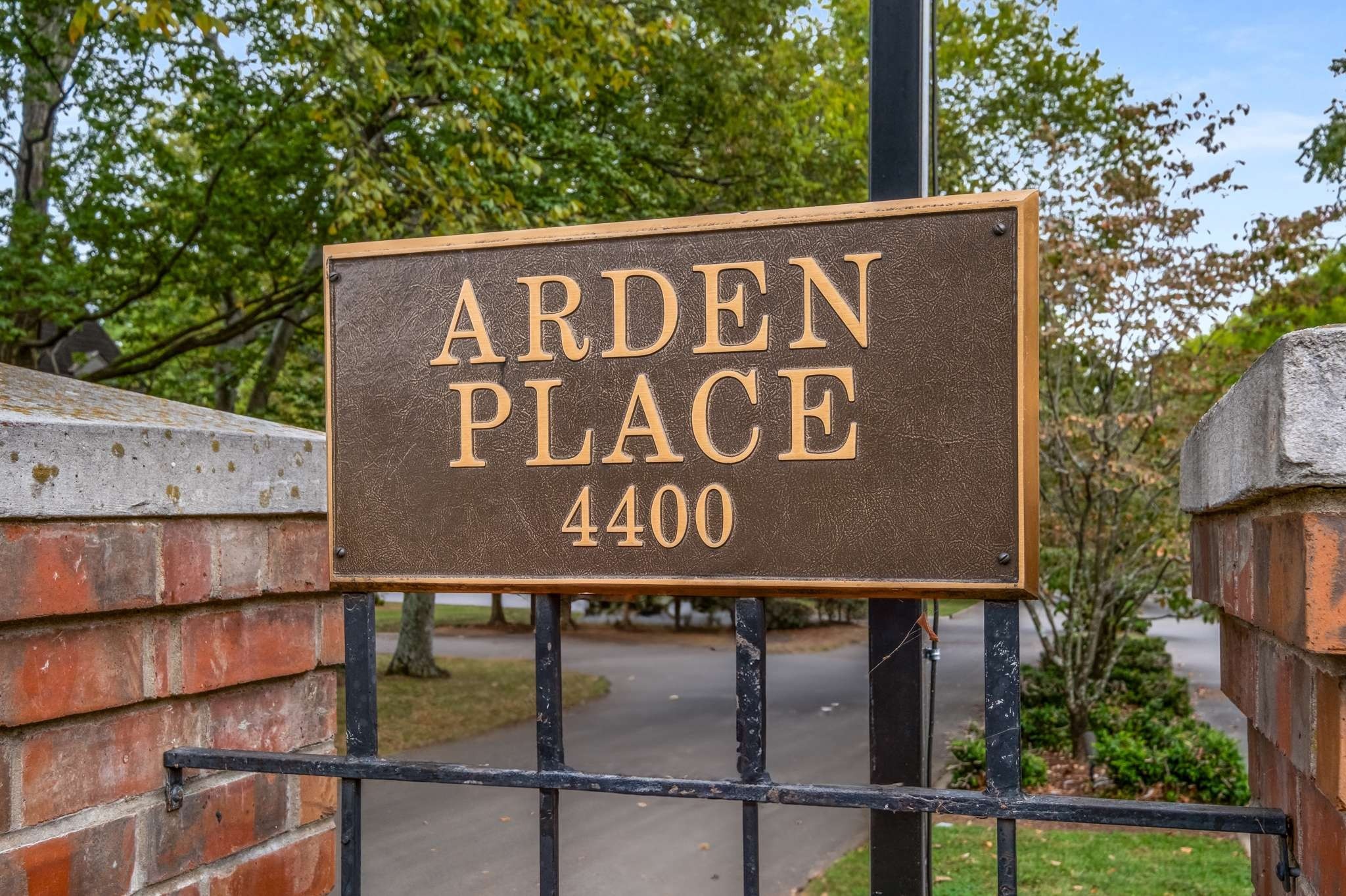 4400 Belmont Park Ter Unit: 240