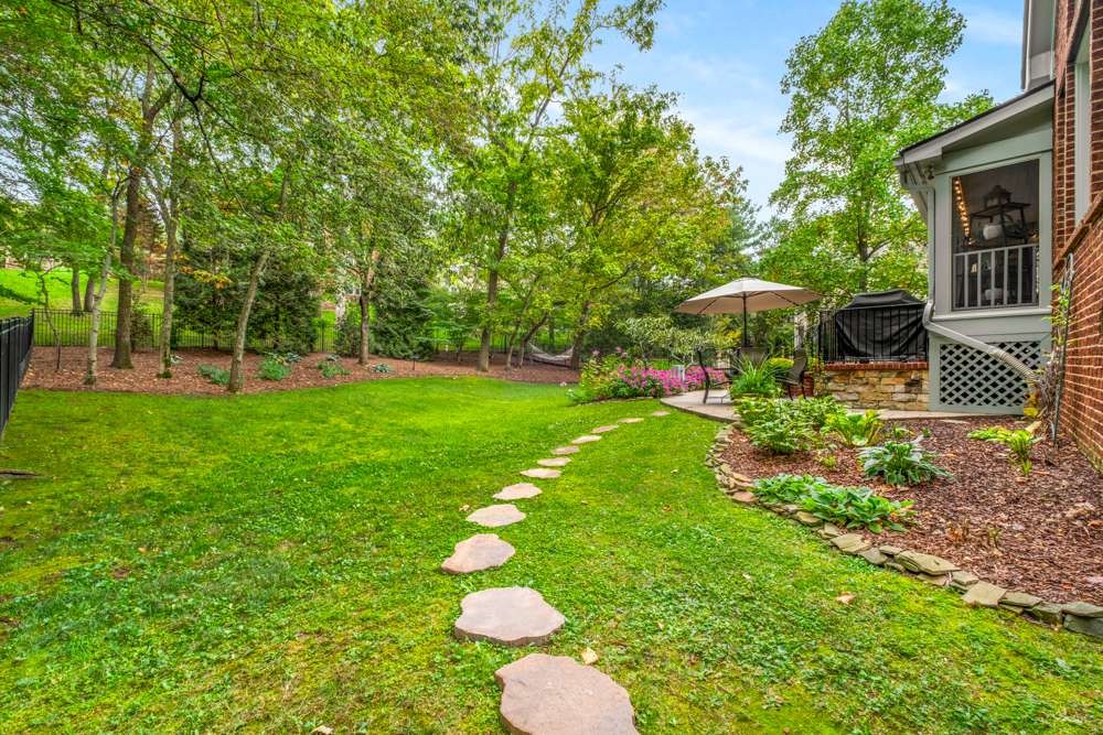 333 Haddon Ct