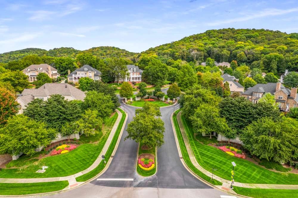 333 Haddon Ct