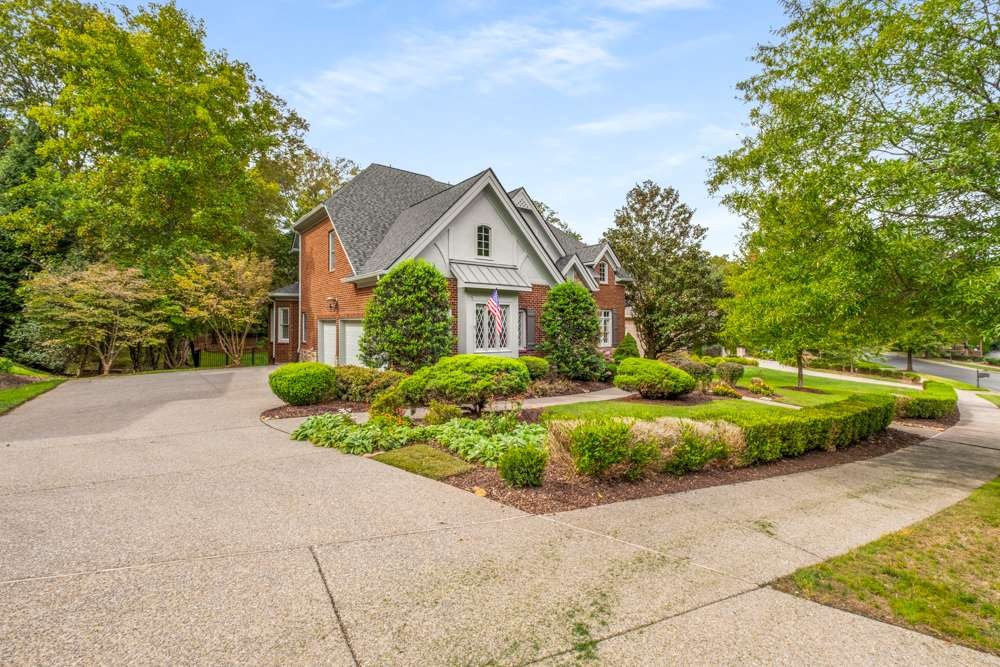 333 Haddon Ct