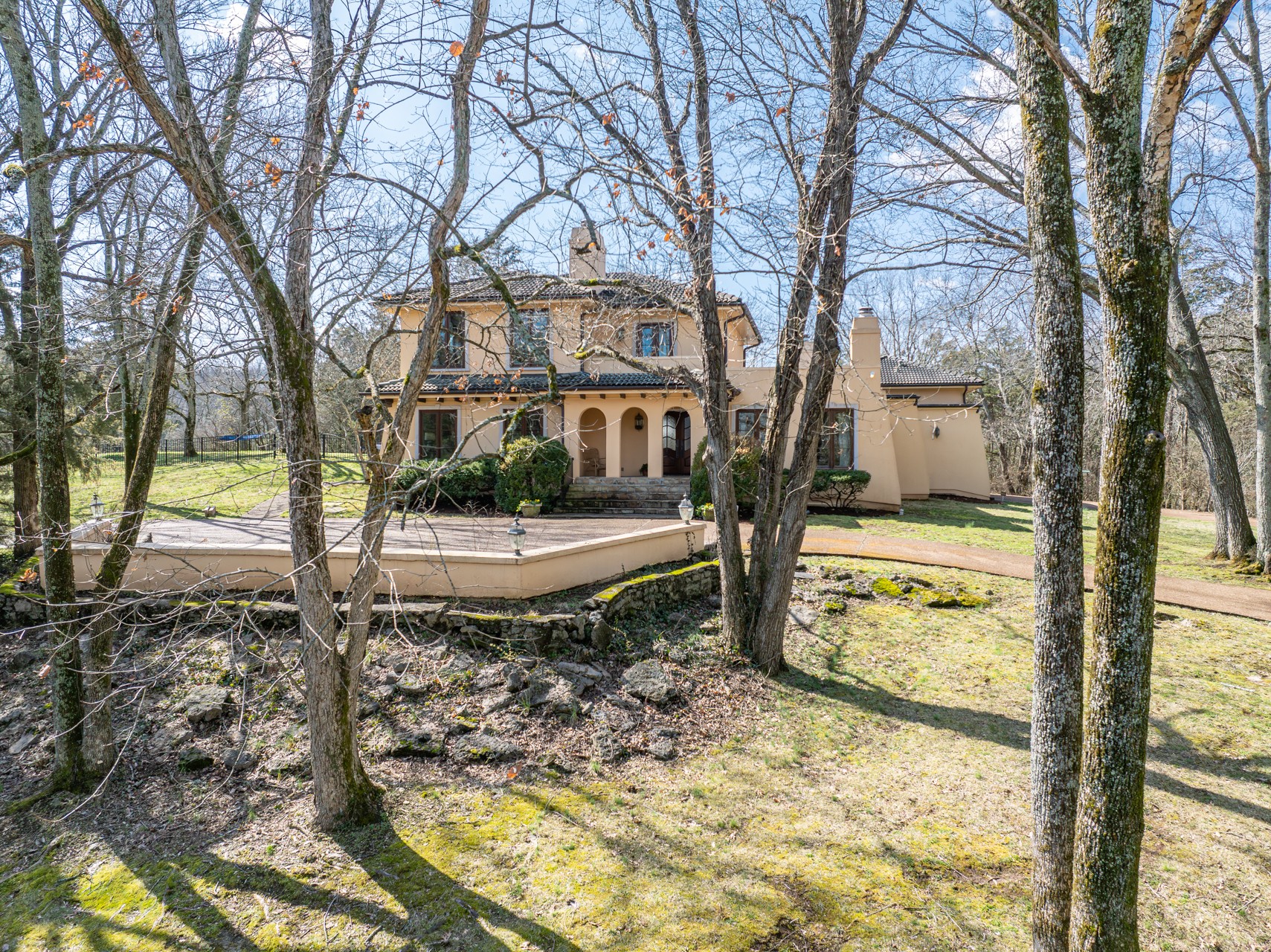104 Vaughn Rd