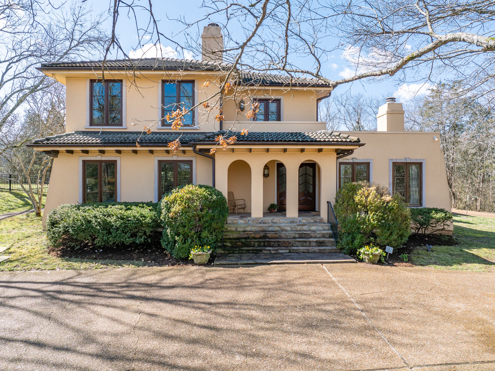 104 Vaughn Rd