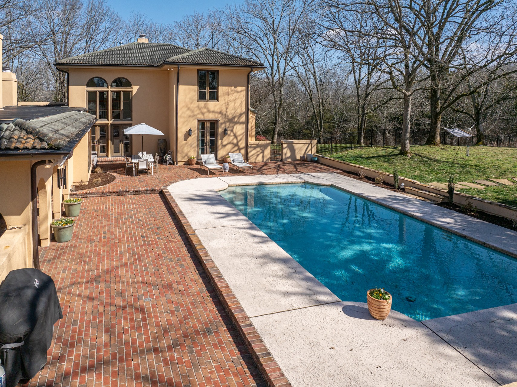 104 Vaughn Rd