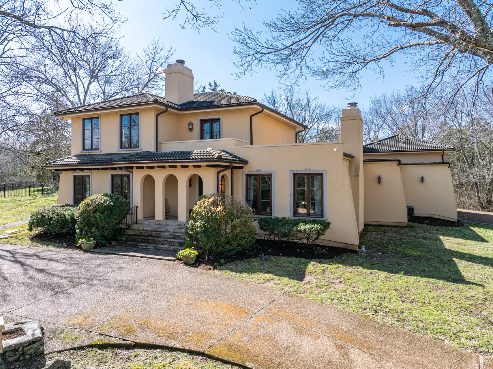 104 Vaughn Rd