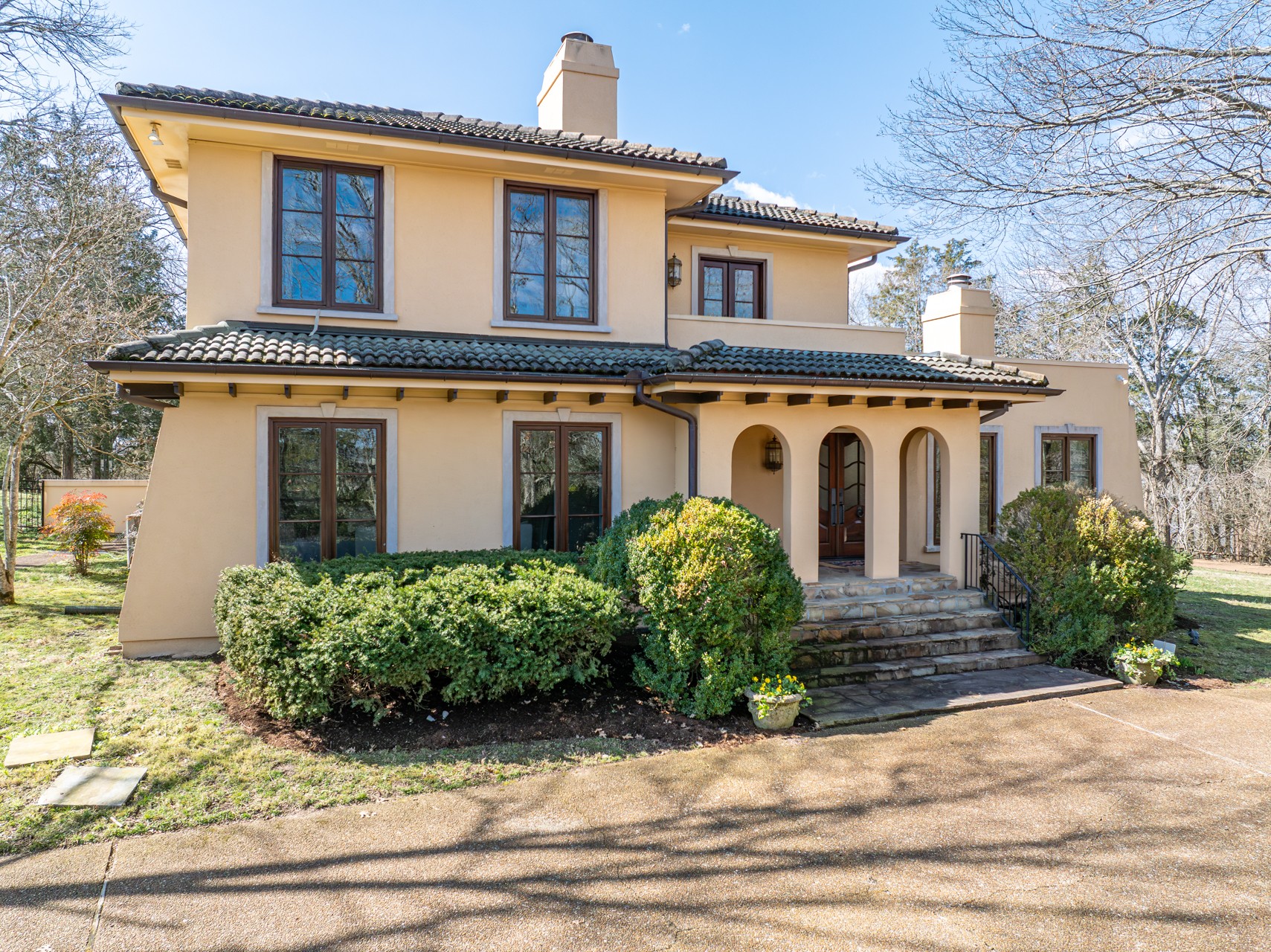 104 Vaughn Rd