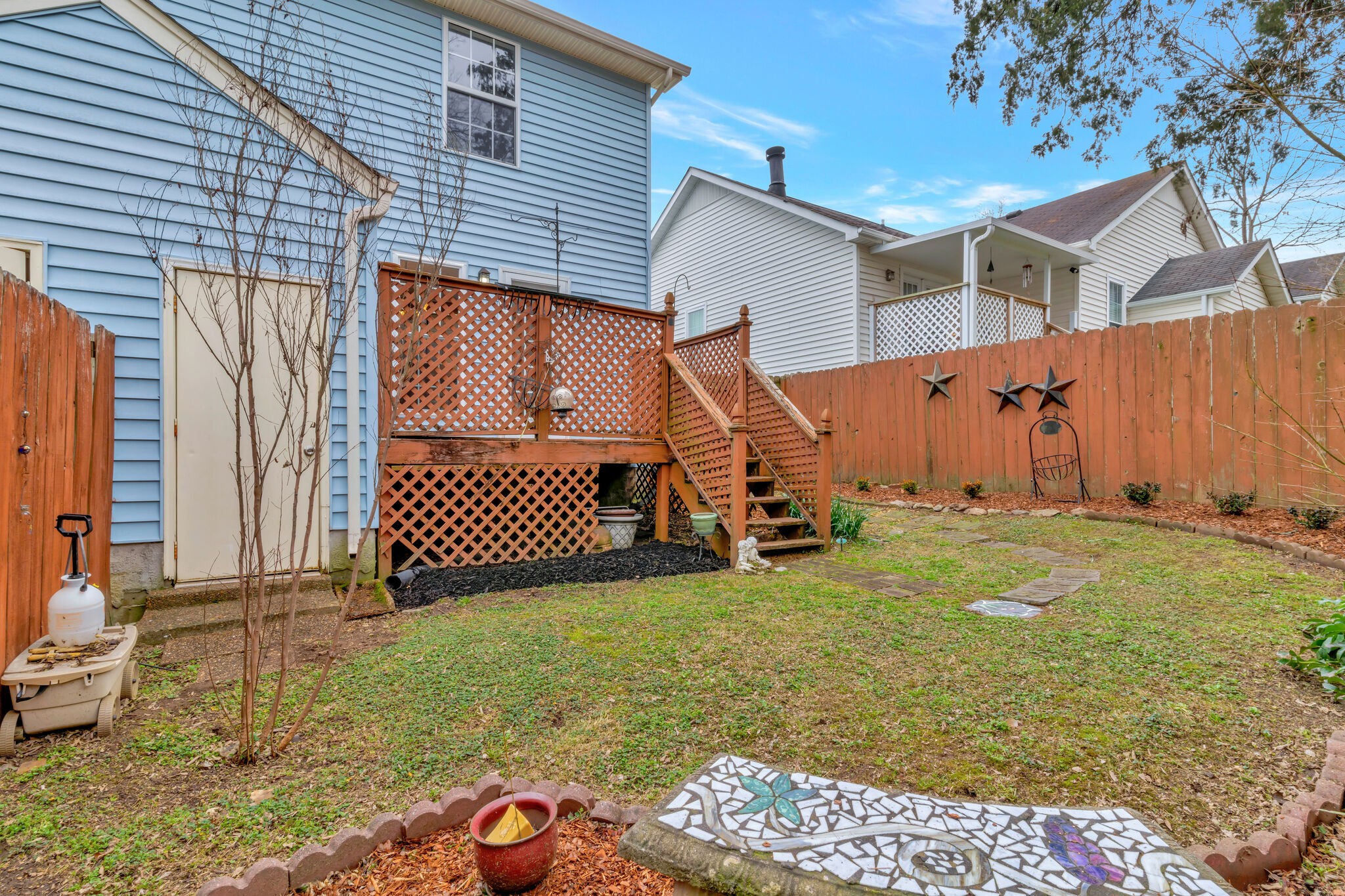110 Champney Ct
