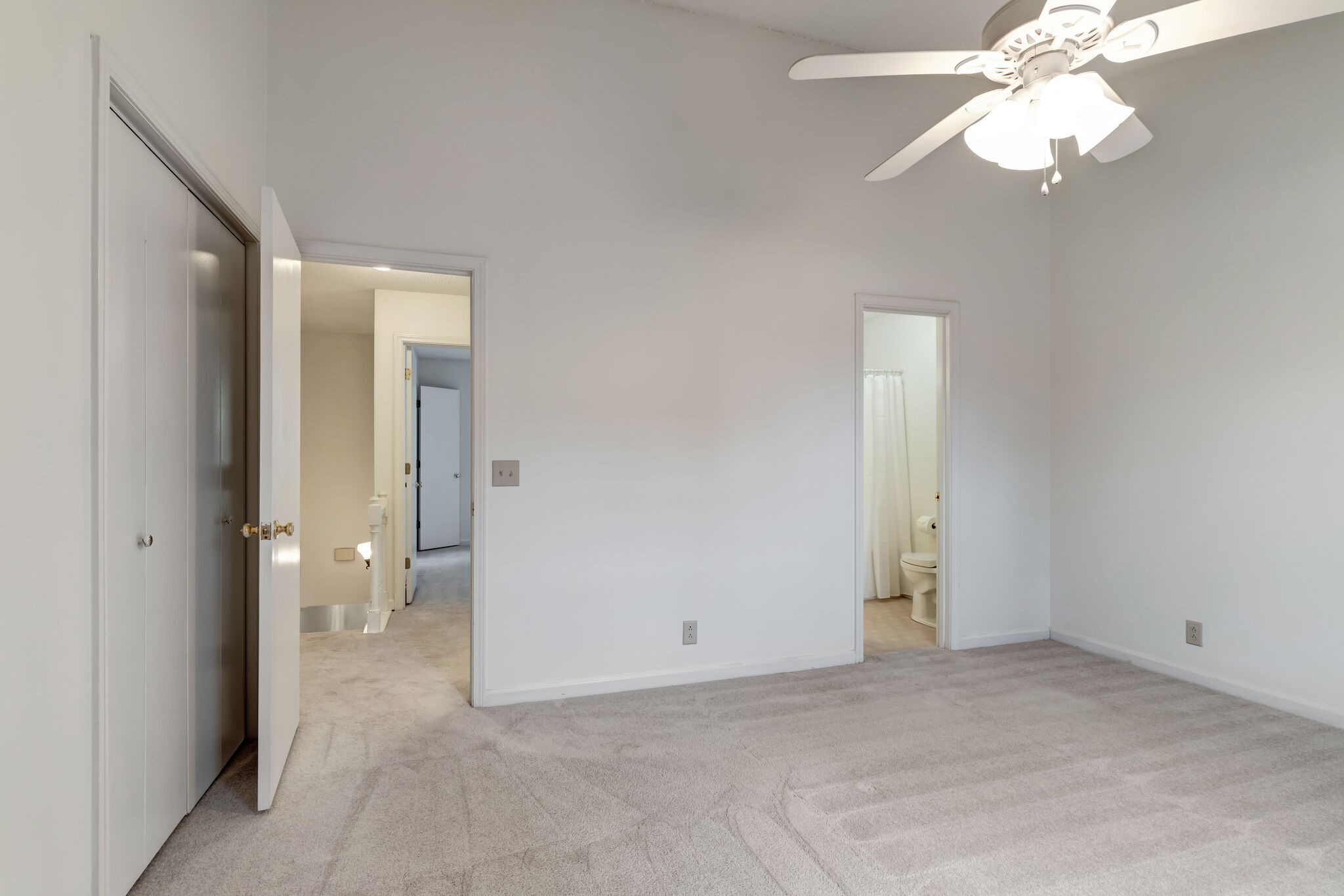 110 Champney Ct