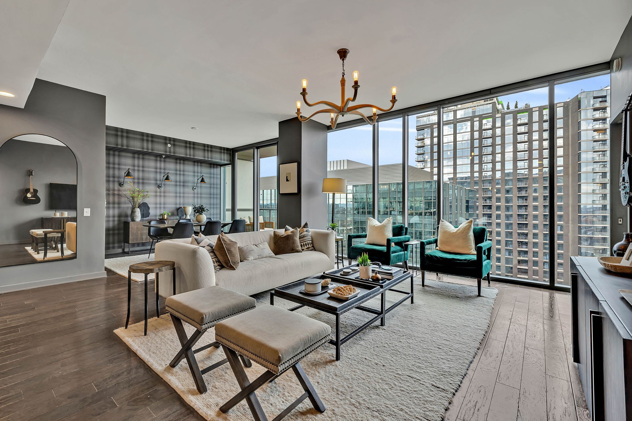 1212 Laurel St Unit: 1704