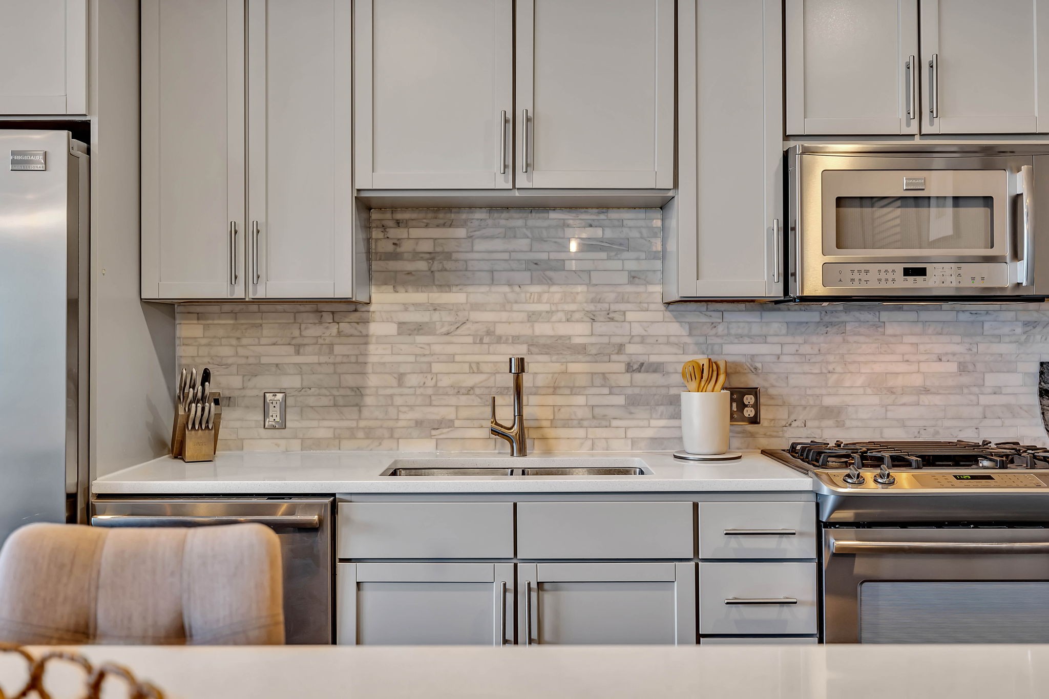 1212 Laurel St Unit: 1704